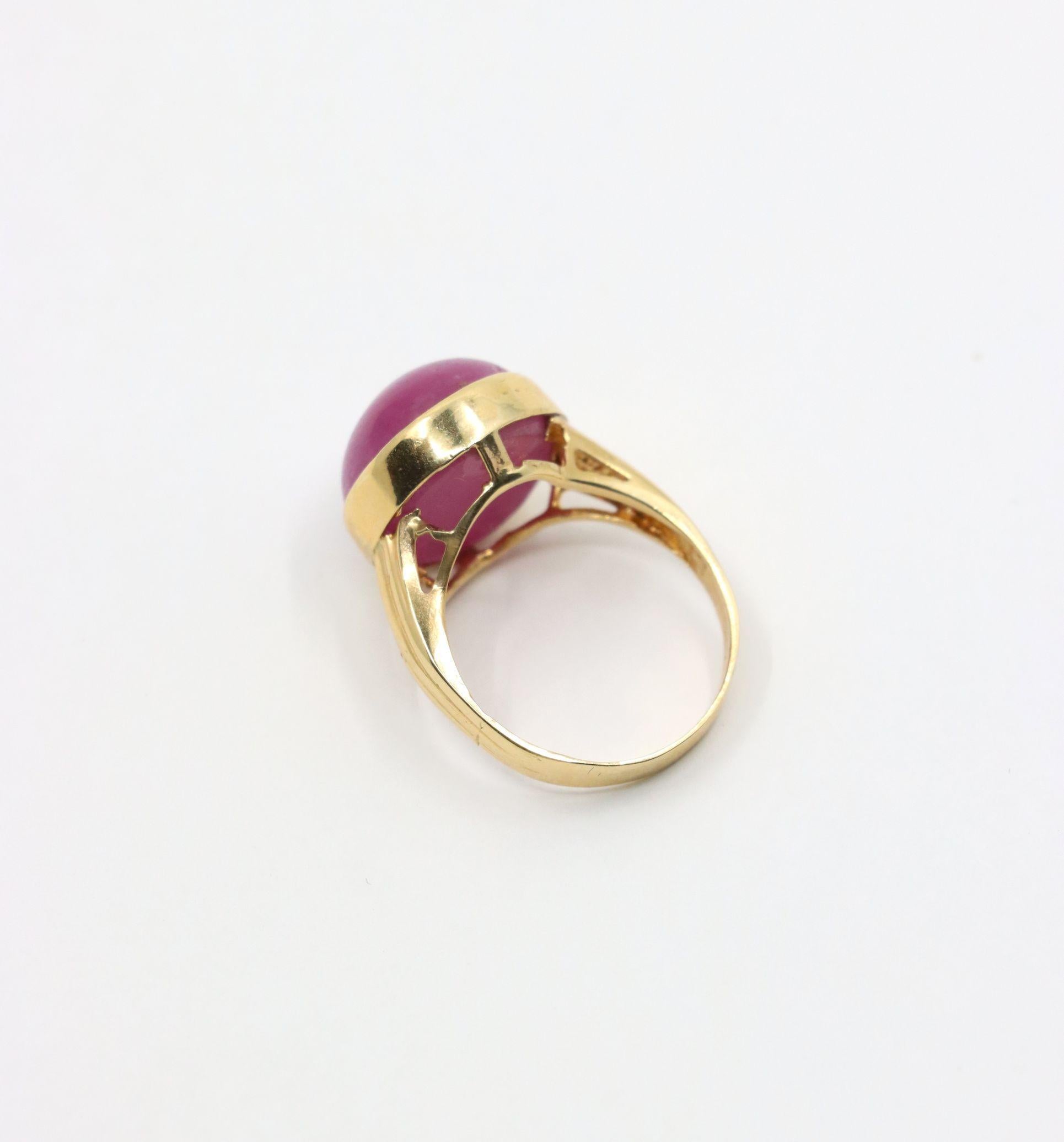 Vintage 14K Gold Ruby Ring For Sale 6