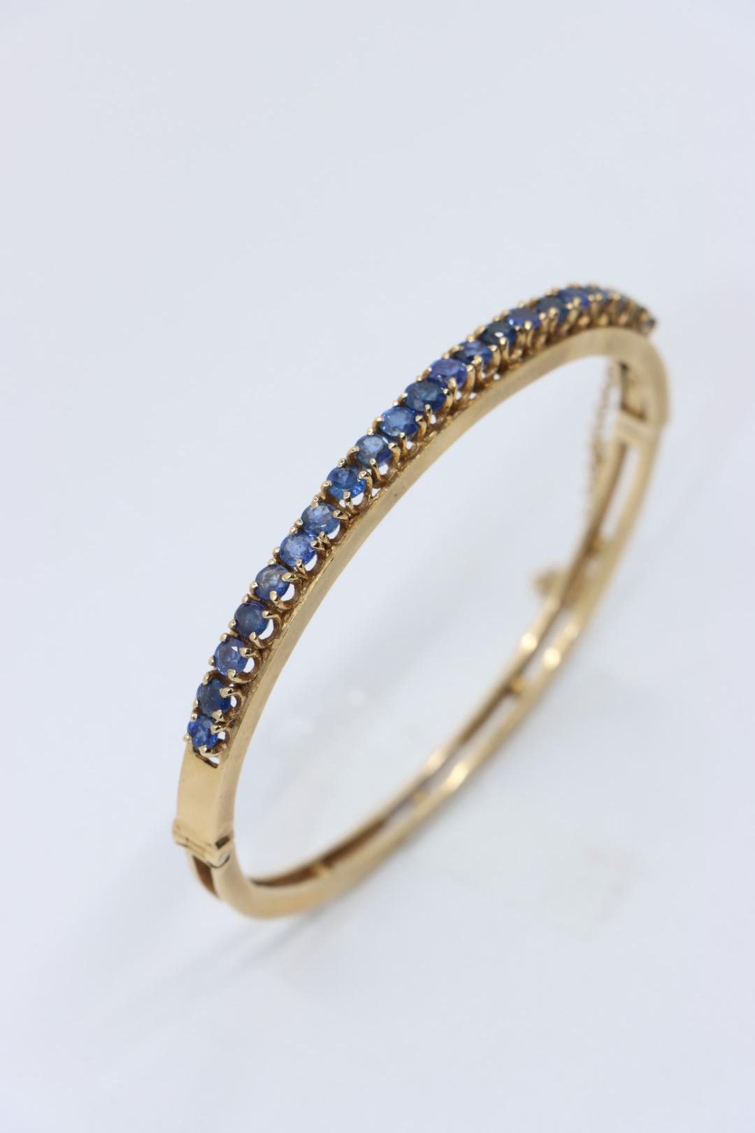 Vintage 14K Gold Sapphires Bangle Bracelet For Sale 6
