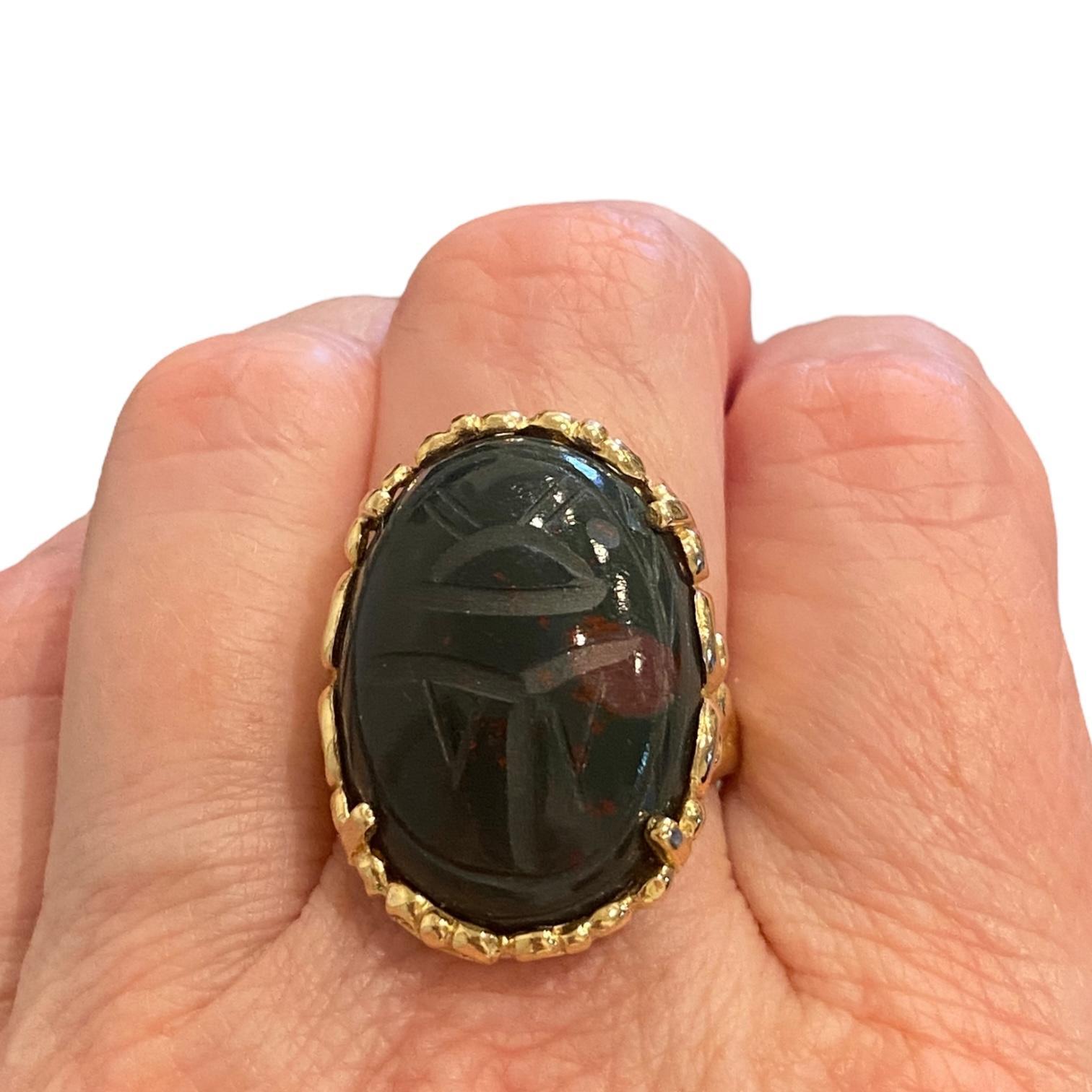 Vintage 14K Gold Scarab Bloodstone Cabochon Ring en vente 3