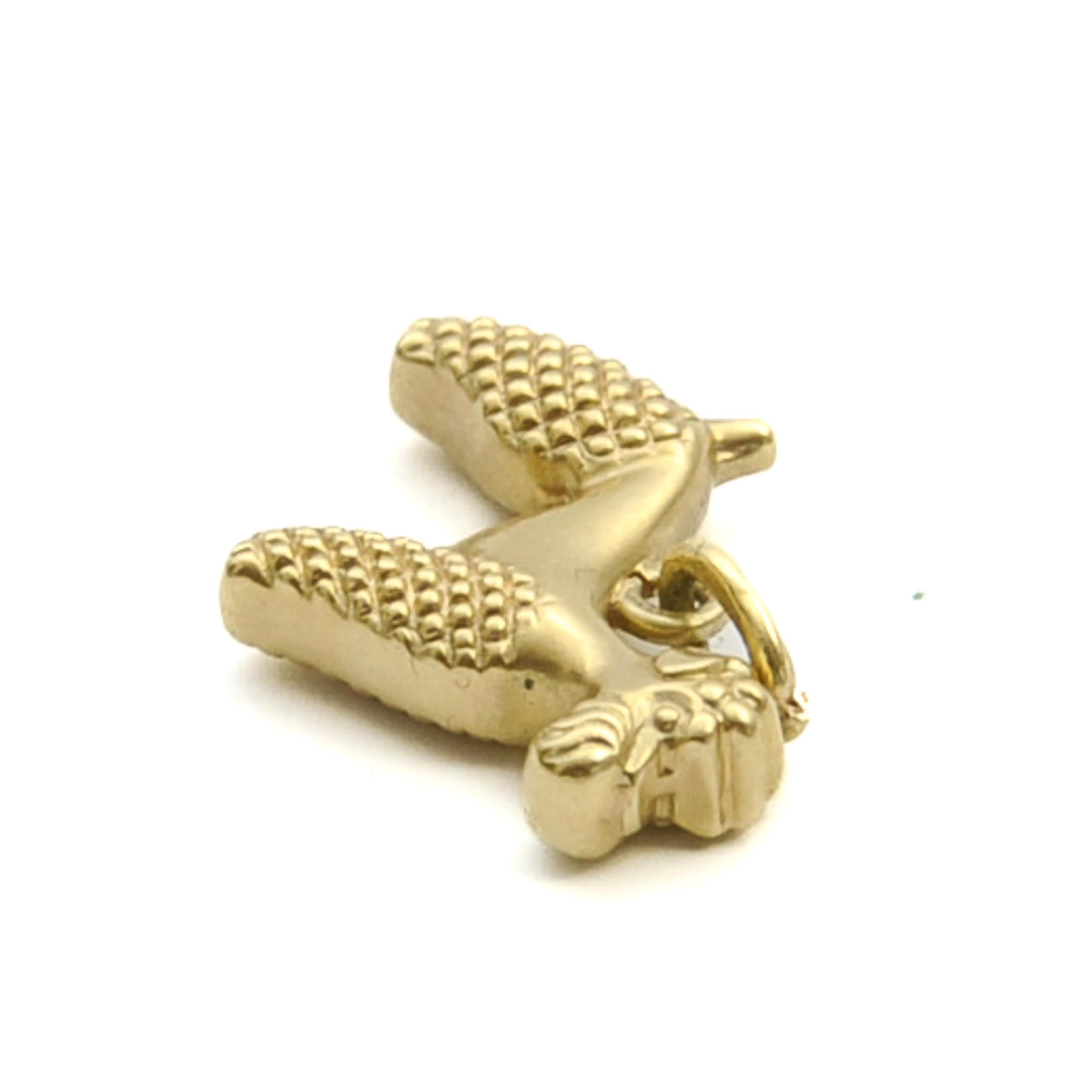 Vintage 14K Gold Schnauzer Terrier Dog Charm Pendant In Good Condition For Sale In Rotterdam, NL