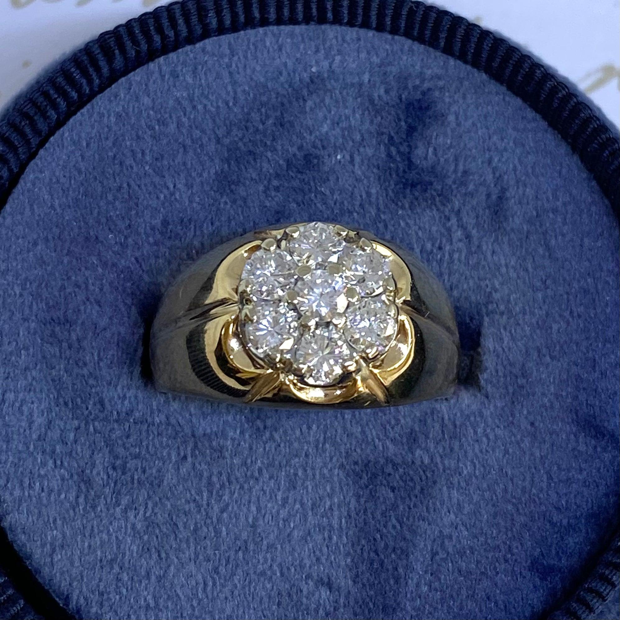 Brilliant Cut Vintage 14K Gold Seven Stone Diamond Cluster Ring Size 9.75 For Sale