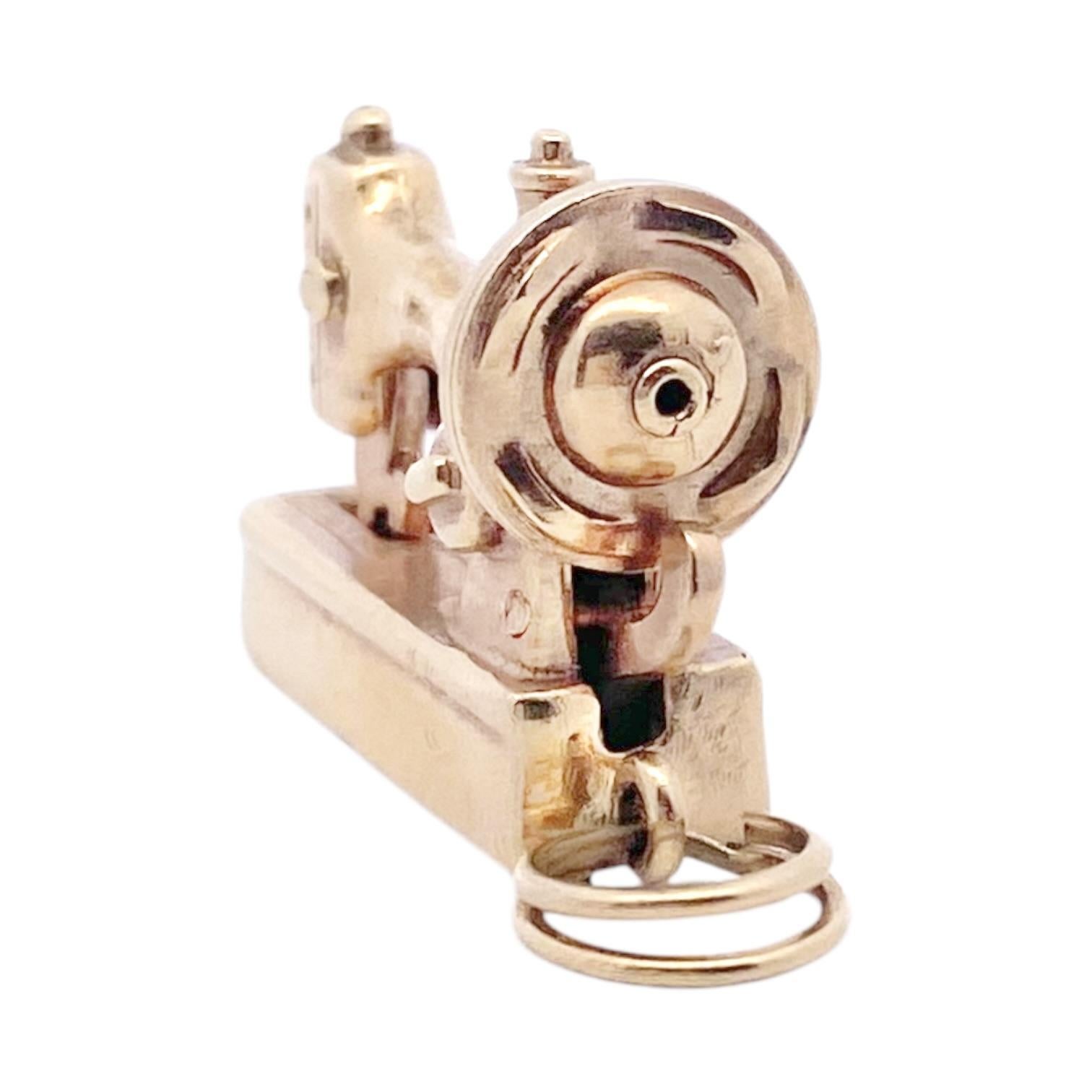 Vintage 14K Gold Sewing Machine Charm Pendant 2
