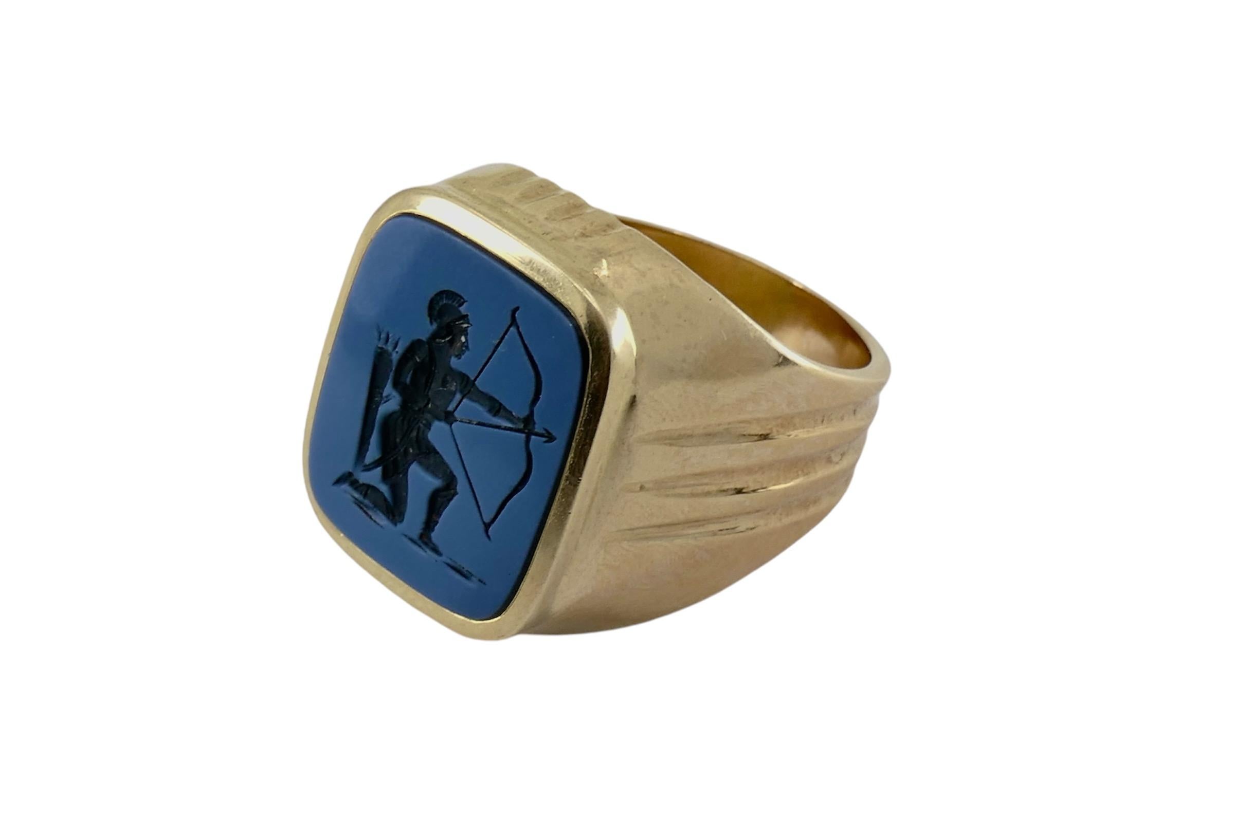 Vintage 14k Gold Signet Ring Sagittarius Carved Stone 3