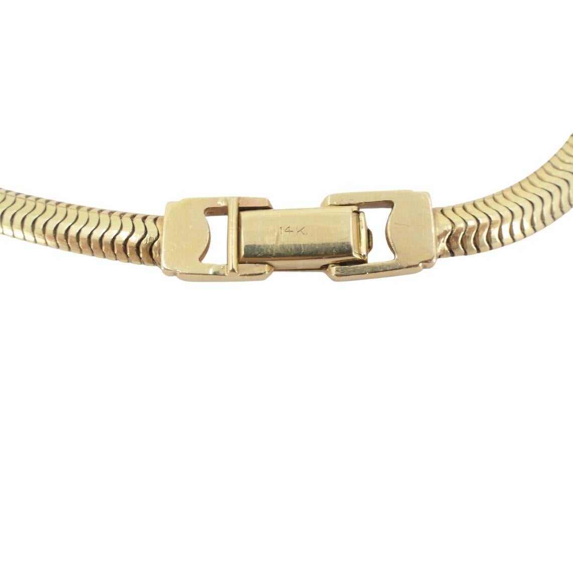 Collana con catena a serpente in oro 14k vintage In condizioni ottime in vendita a Beverly Hills, CA