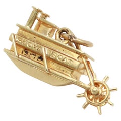 Vieux bracelet à breloques pour bateau à vapeur en or 14 carats avec breloque à roues patinées