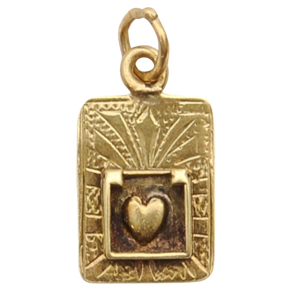 Mid-Century 1940's 14K Gold Sunburst Heart Charm Pendant