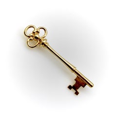 Vintage 14K Gold Tiffany & Co. Key Brooch