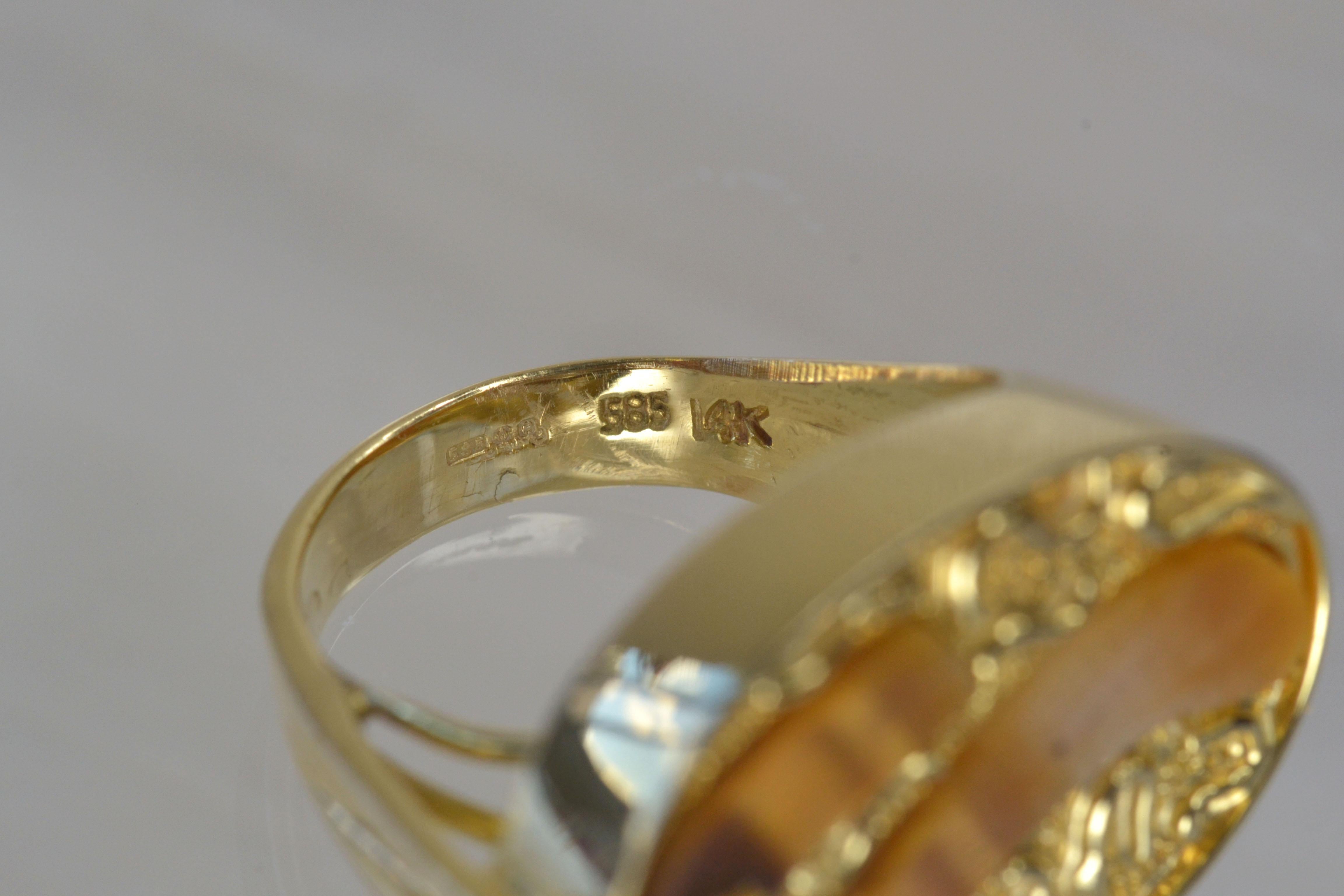 Vintage 14k Gold Tiger's Eye Unisex Signet Ring, One-of-a-kind For Sale 1