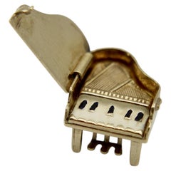 Vintage 14K Gold Tiny Grand Piano Charm or Pendant