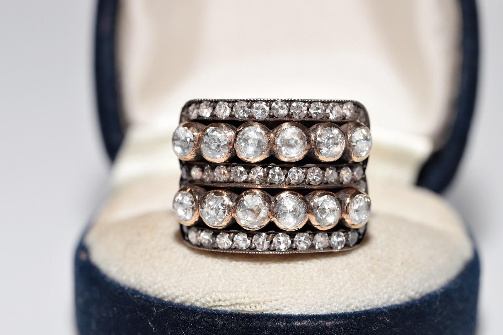 In sehr gutem Zustand.
Das Gesamtgewicht beträgt 13,9 Gramm.
Insgesamt ist der Diamant im Rosenschliff 1.20 ct.
Insgesamt ist der Diamant im Brillantschliff 1.20 ct.
Der Diamant hat die Farbe H und die Reinheit vs-s1.
Ringgröße ist US 5.75
Wir
