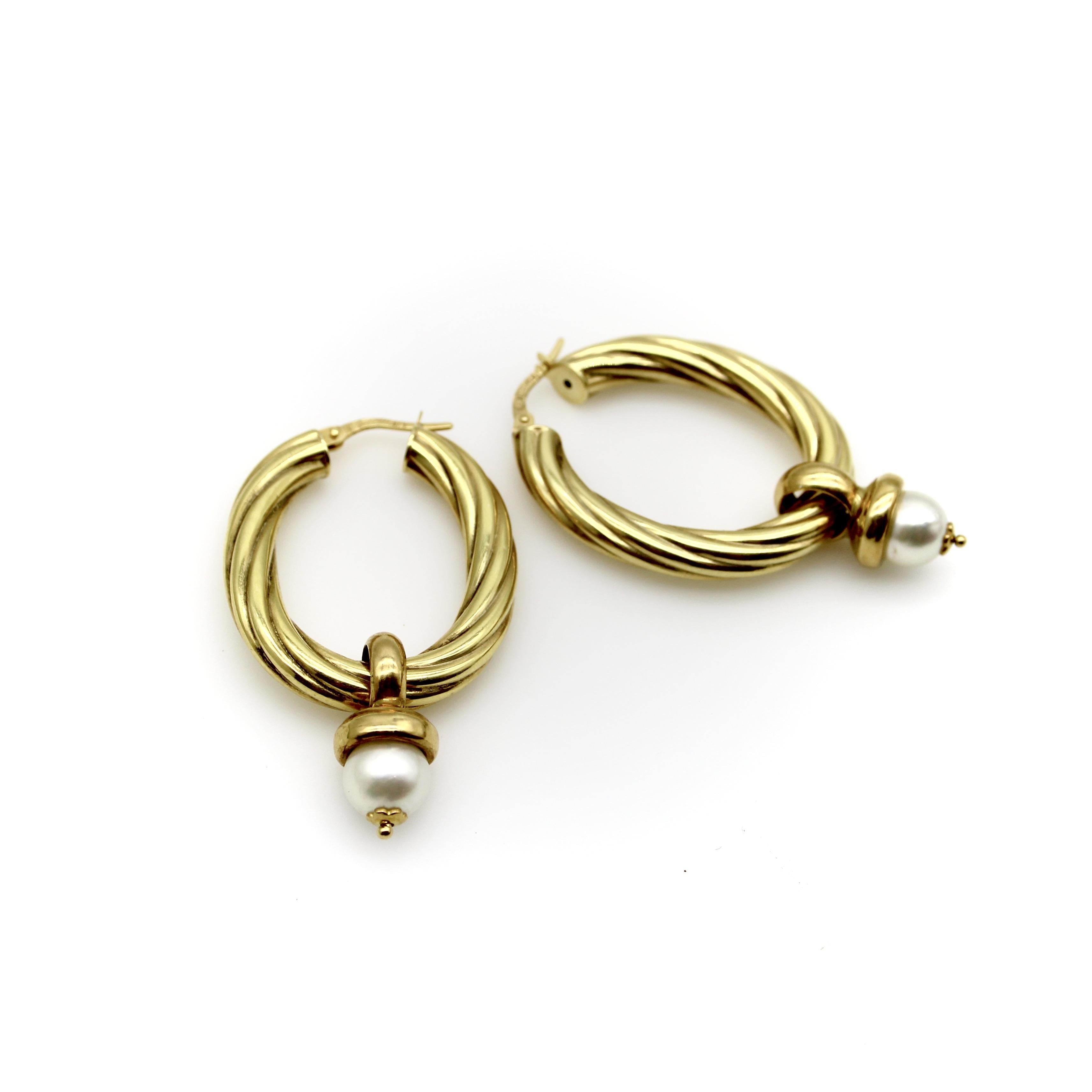 Vintage 14K Gold Twisted Oval Italian Hoops For Sale 1