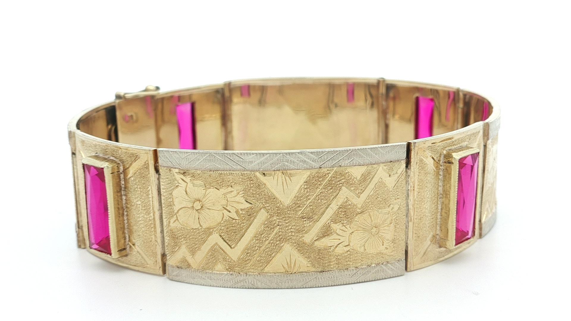 Vintage 14k Gold Vivid Pink Stones Wide 17.2mm Hand graviert Panel Link Armband im Angebot 7
