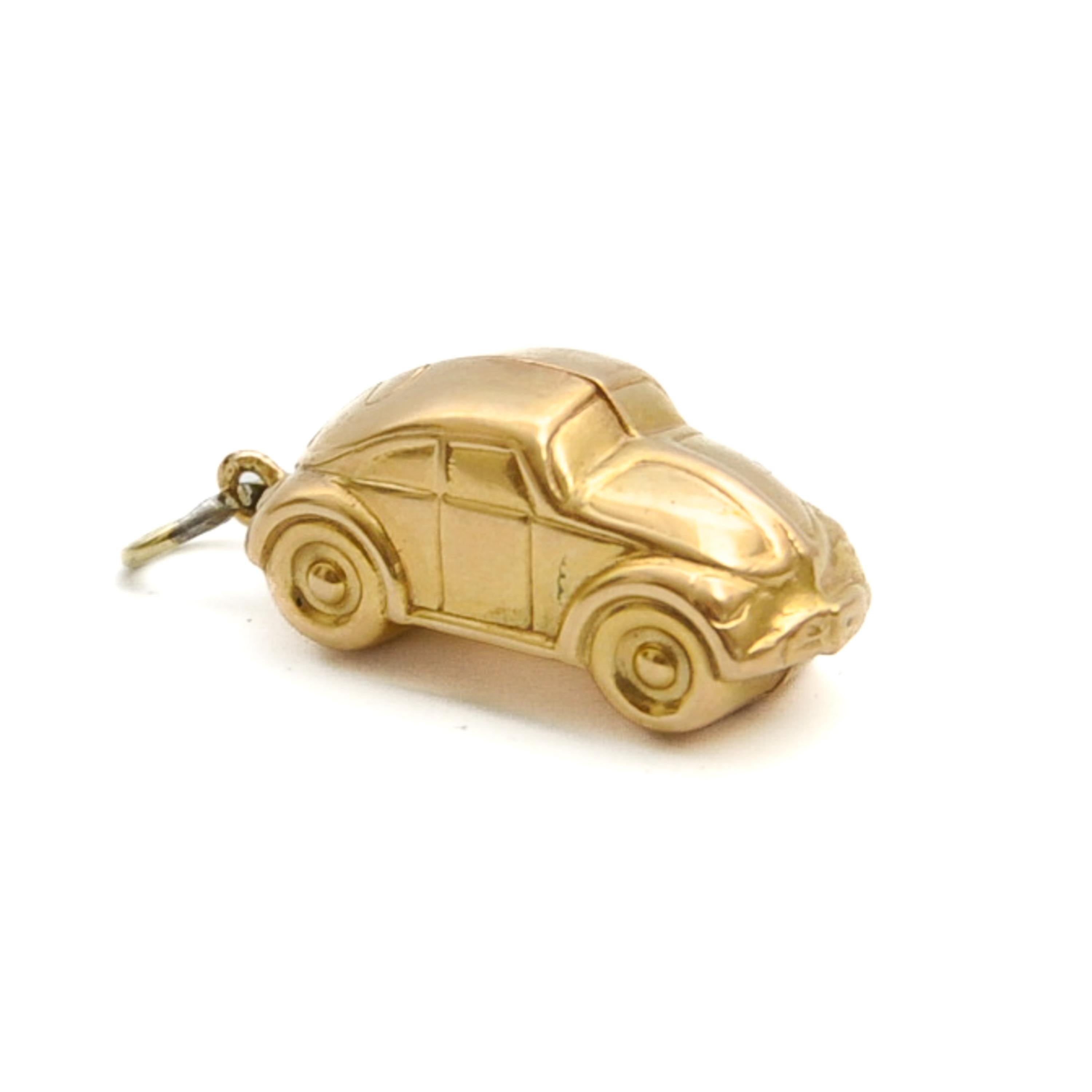 Women's or Men's Vintage 14K Gold Volkswagen Beetle Car Charm Pendant