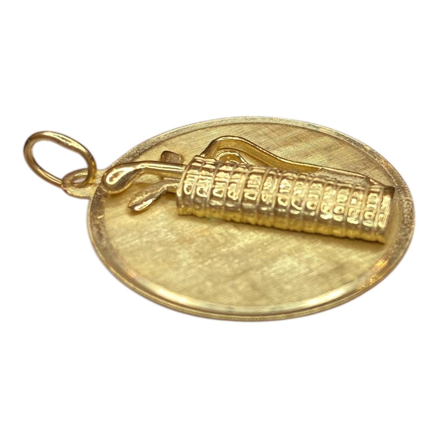 Contemporary Vintage 14K Golf Bag & Clubs Charm Pendant