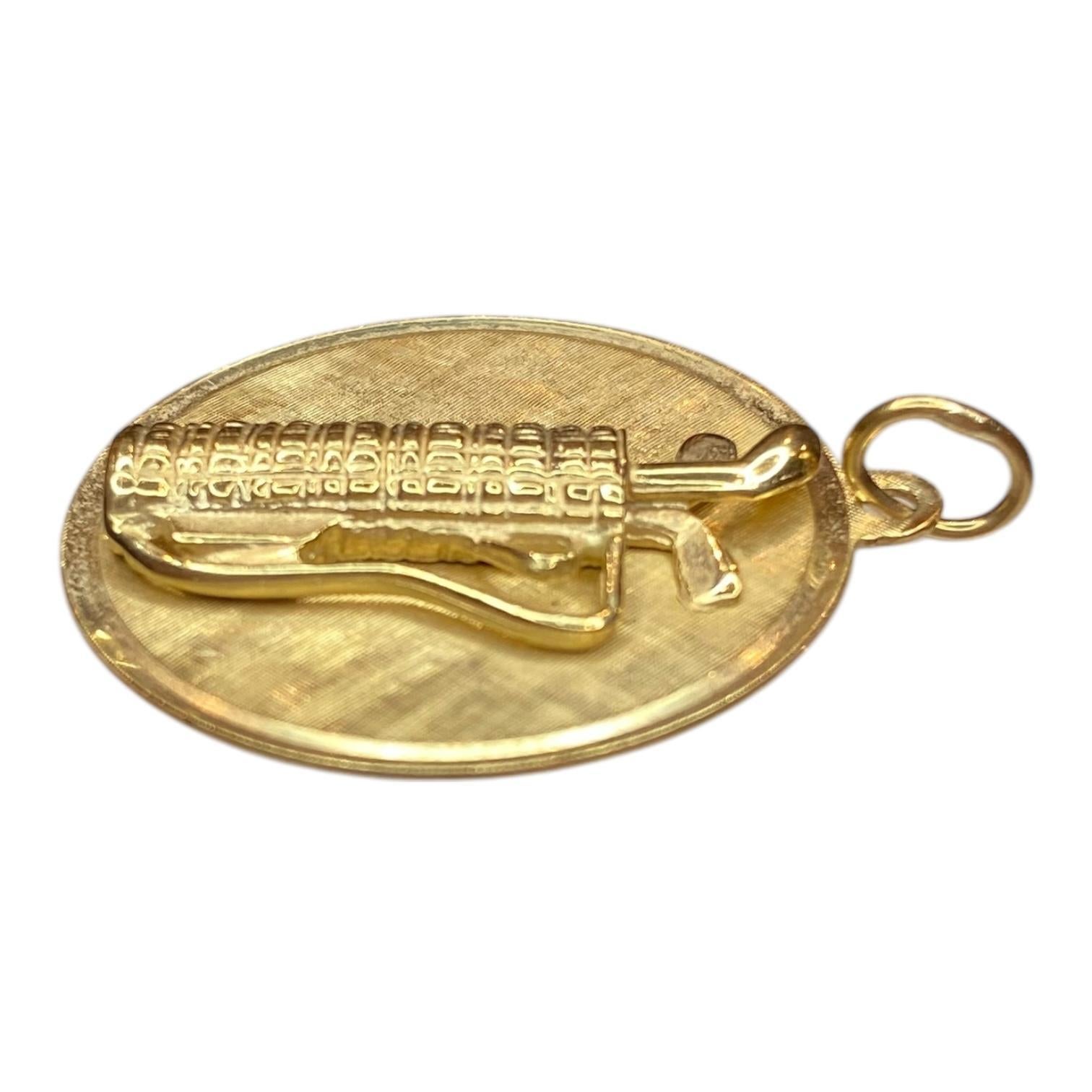 Women's or Men's Vintage 14K Golf Bag & Clubs Charm Pendant