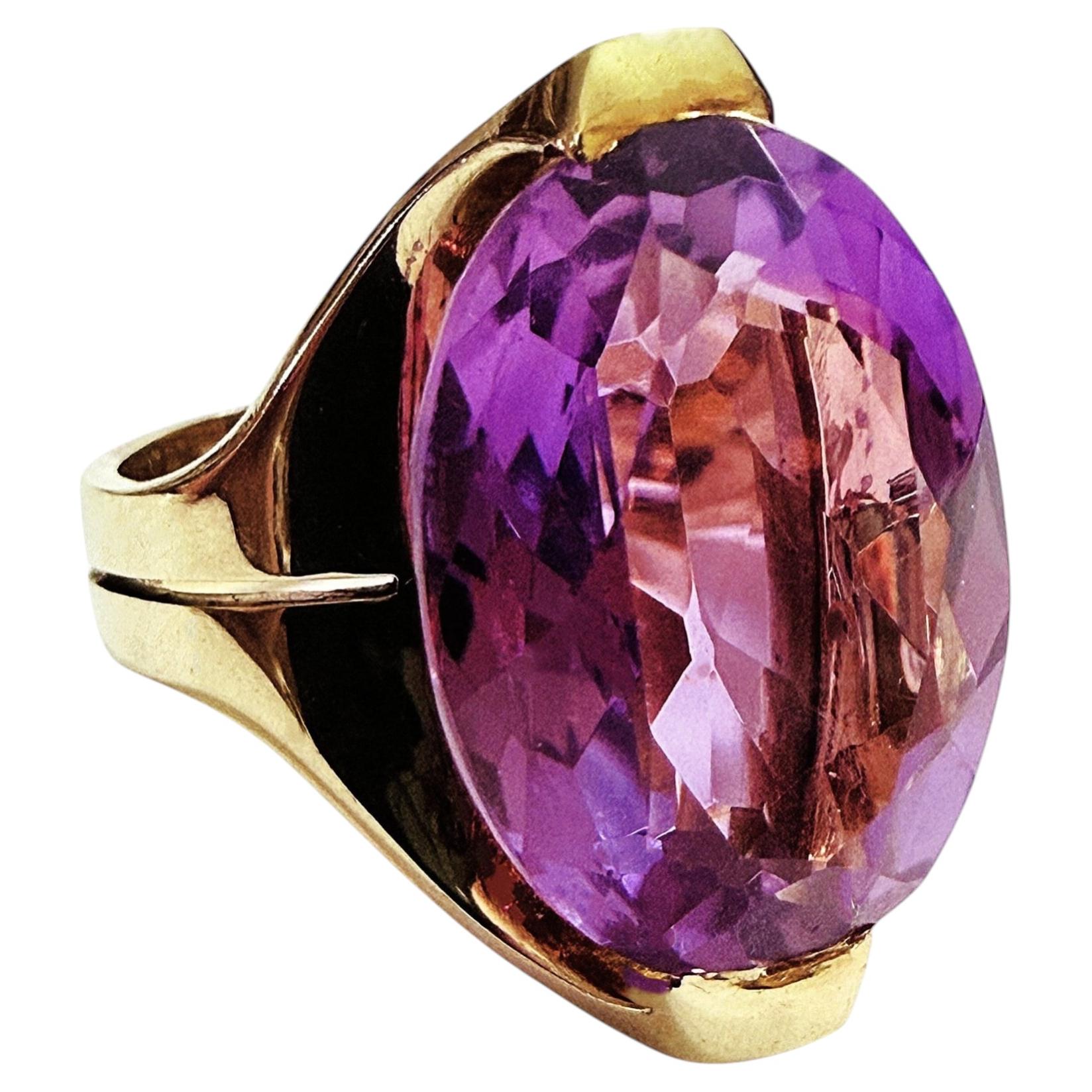 Vintage 14K High-Gloss Yellow Gold 8.29 Carat Amethyst Ring Size 6.5