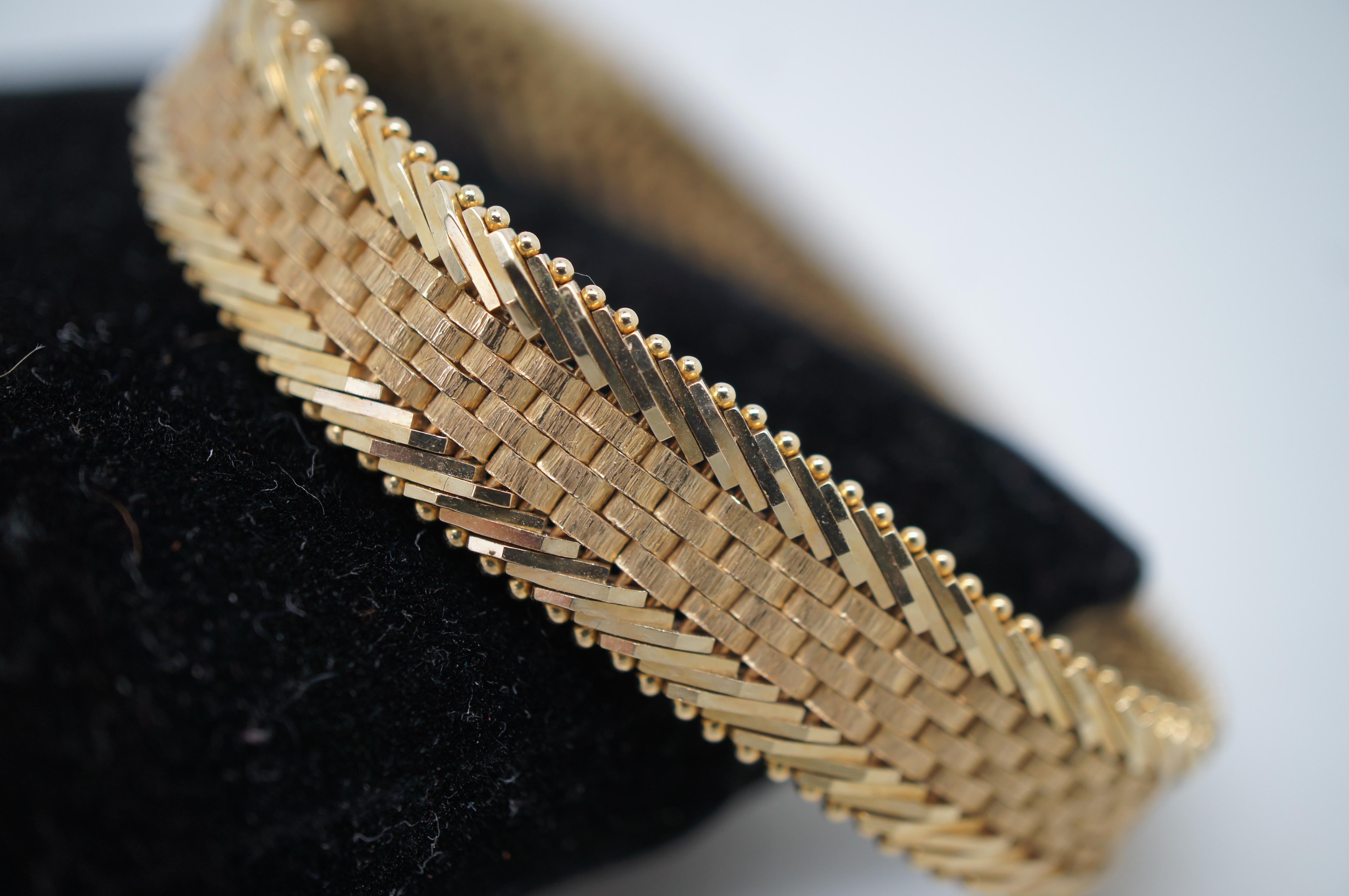 Vintage 14K Imperial Gold Panther Herringbone Chain Bracelet 9.5mm 25g 7