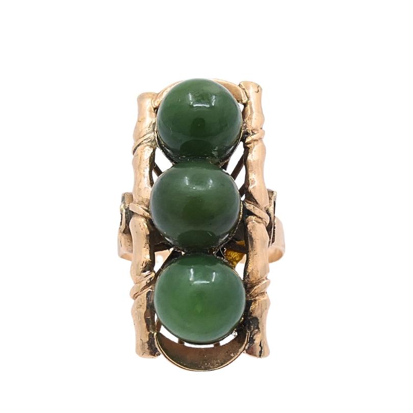 Vintage 14k Jade Bamboo Cocktail Ring In Good Condition For Sale In Beverly Hills, CA