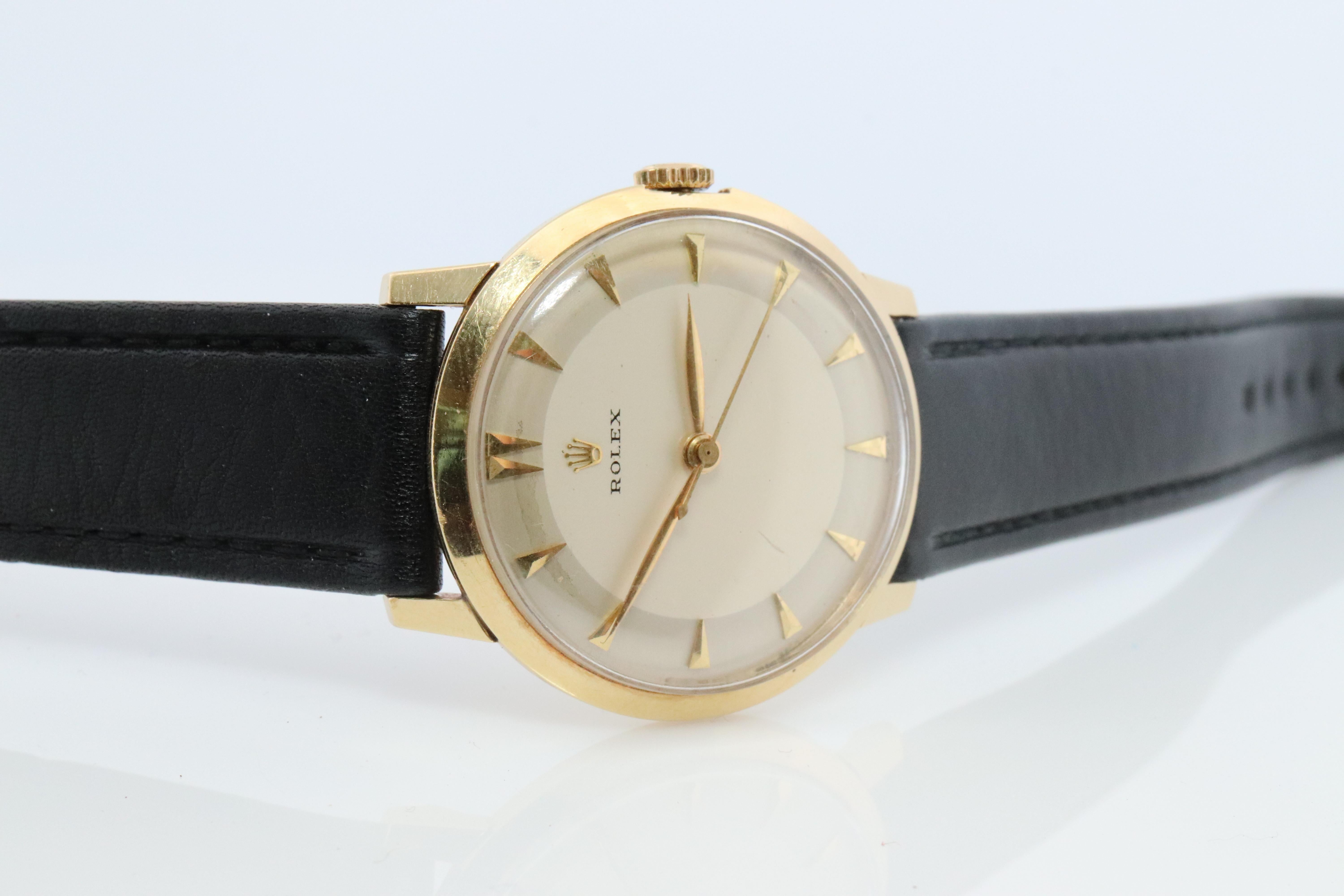 Reloj ROLEX vintage de 14 quilates. Reloj de vestir Rolex 14k YG años 50. Moderno en venta