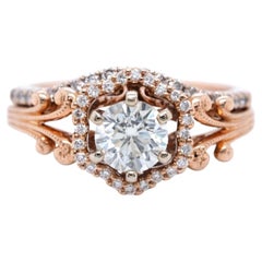 Set di anello di fidanzamento e anello nuziale vintage in oro rosa 14 carati con diamante rotondo da 0,82 carati e montatura a halo