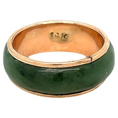 Retro 14k Rose Gold Carved Rounded Jadeite Jade Eternity Band