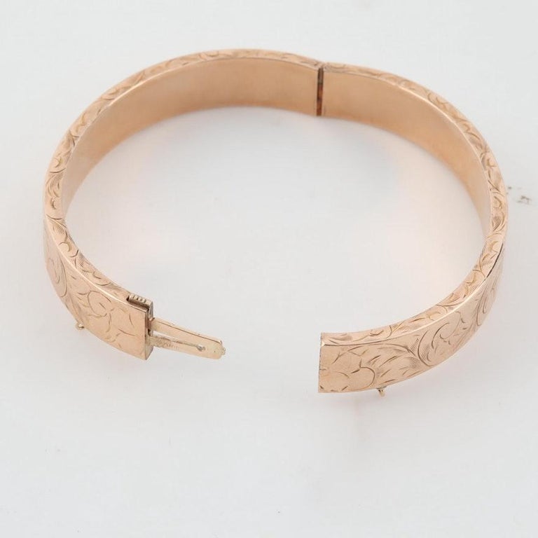 Vintage 14 Karat Rose Gold Hinged Bangle Bracelet Etched Floral Design