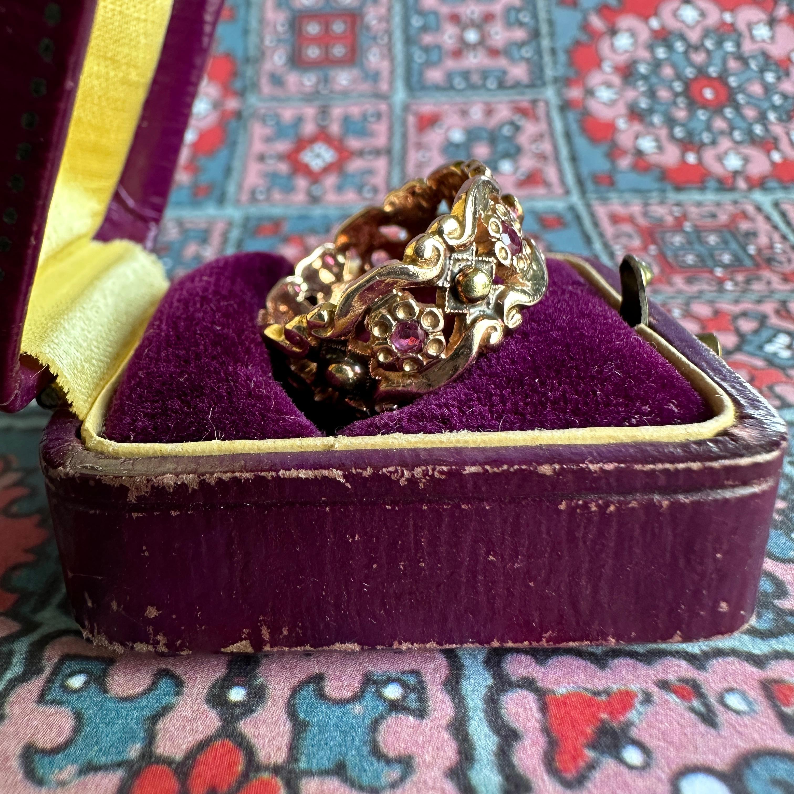 Vintage 14K Rose Gold Ruby Cigar Wedding Band Ring 6