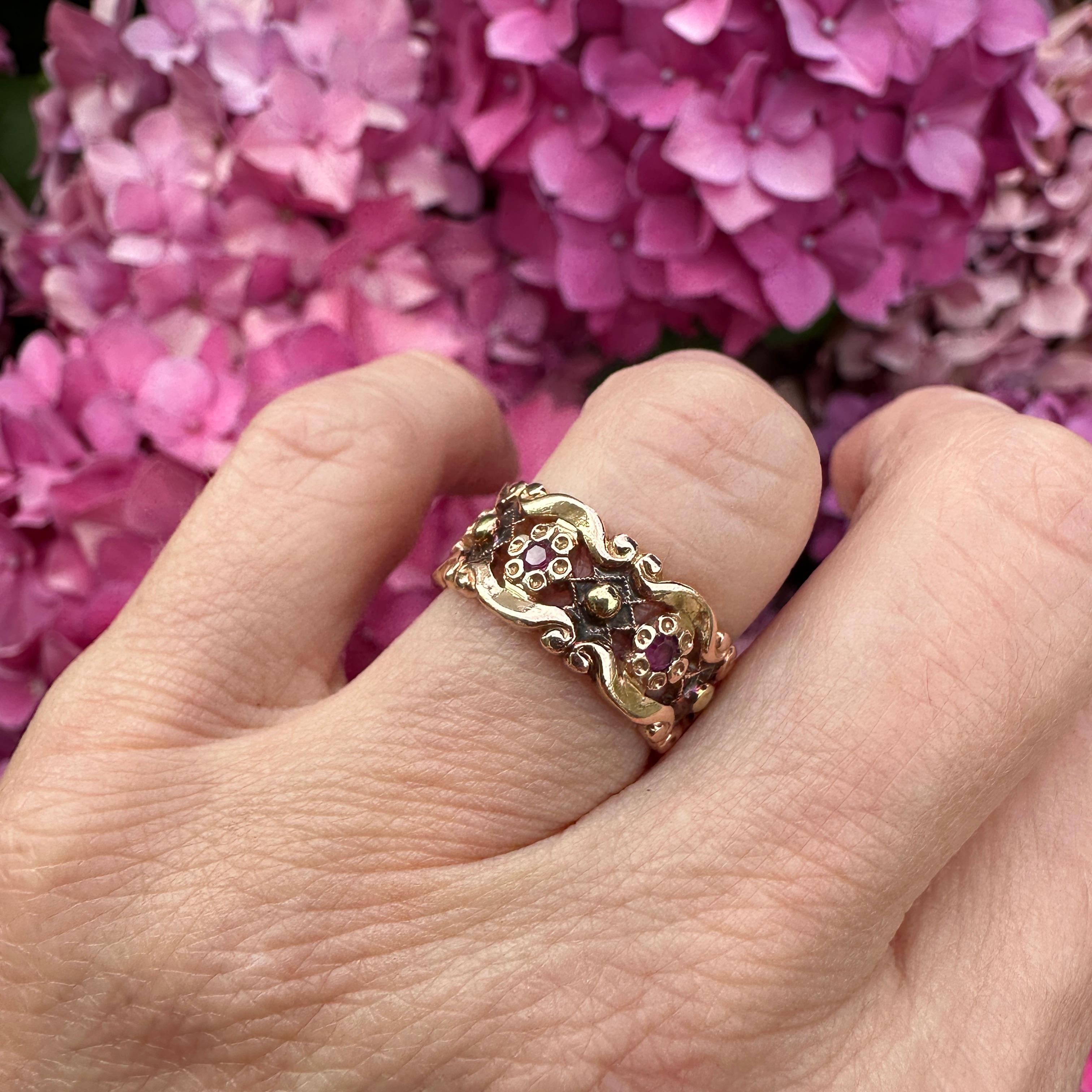 Vintage 14K Rose Gold Ruby Cigar Wedding Band Ring 12