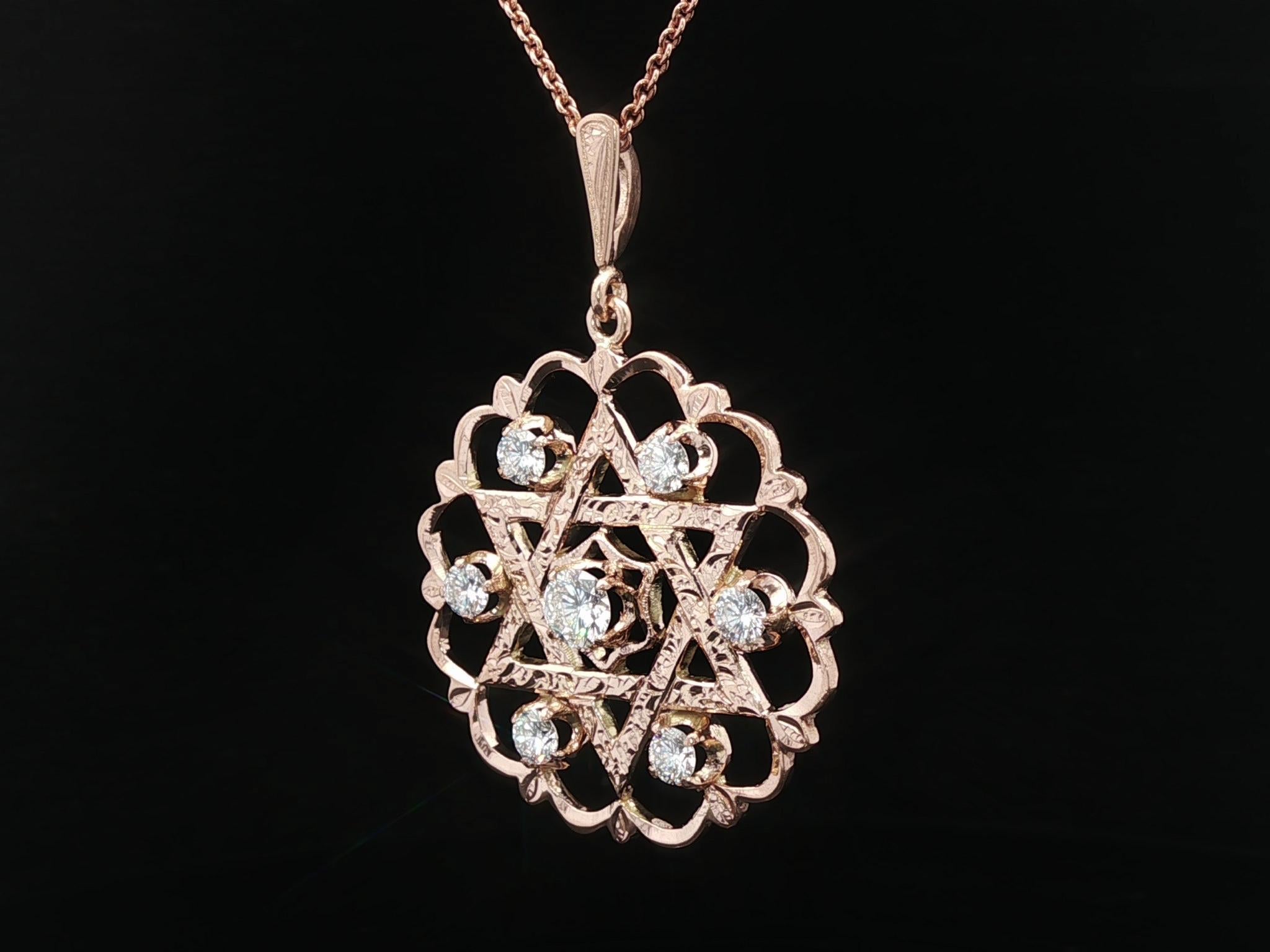 Donna Ciondolo a medaglione in oro giallo rosato 14k con diamante da 1,53 carati A. David in vendita