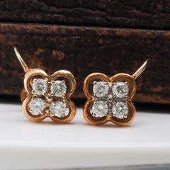 Pendientes de rosca vintage de 14k con diamantes brillantes redondos en racimo