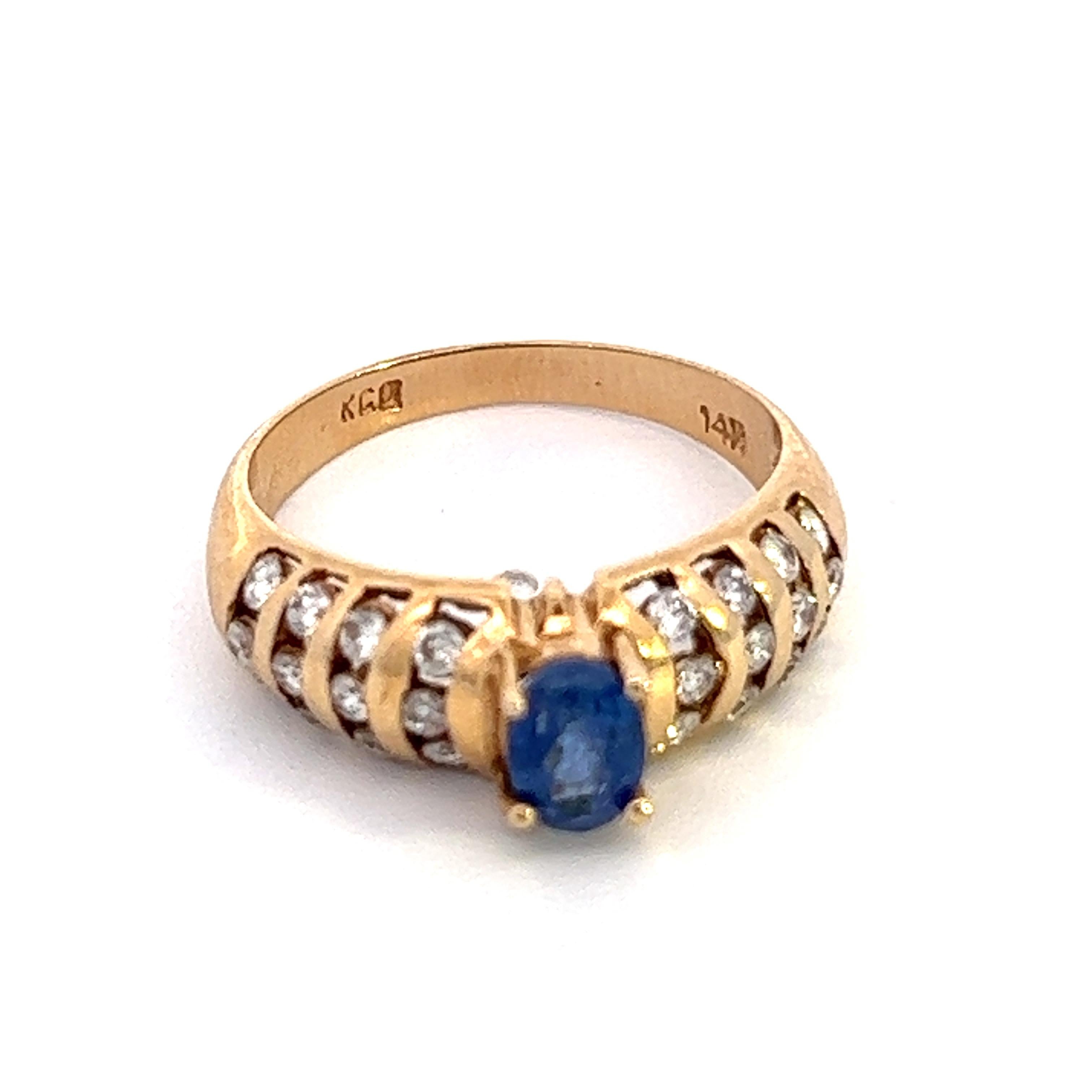 Oval Cut Vintage 14k Sapphire Diamond Ring For Sale
