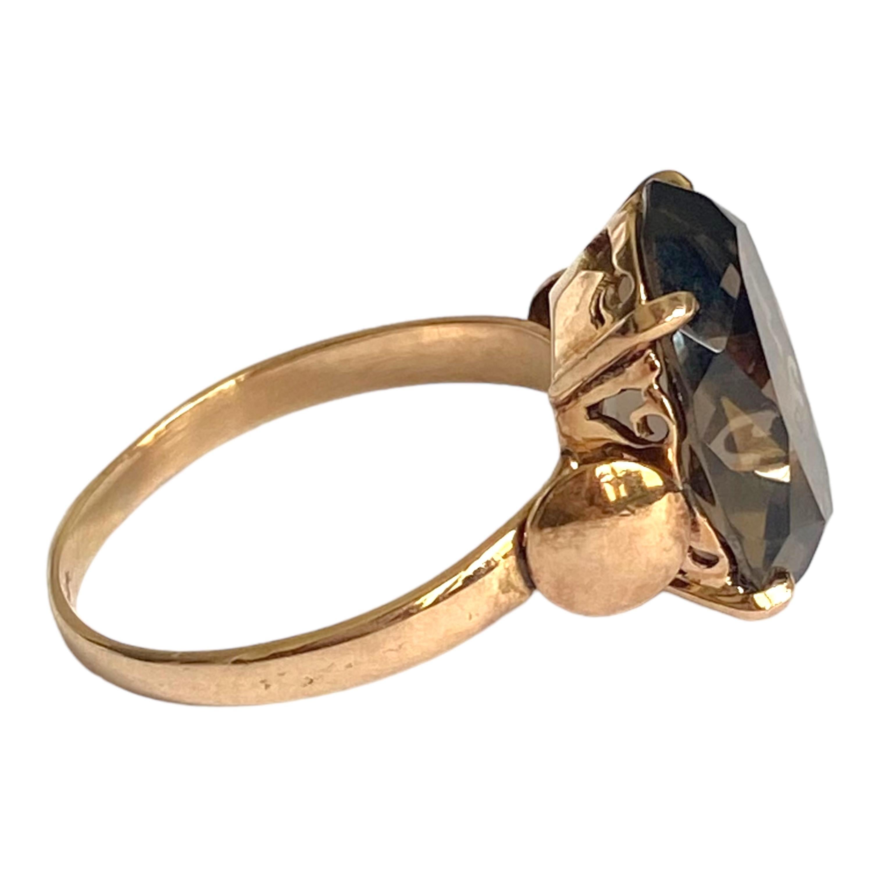 Vintage 14K Smoky Quartz Solitaire Ring In Good Condition In Henderson, NV