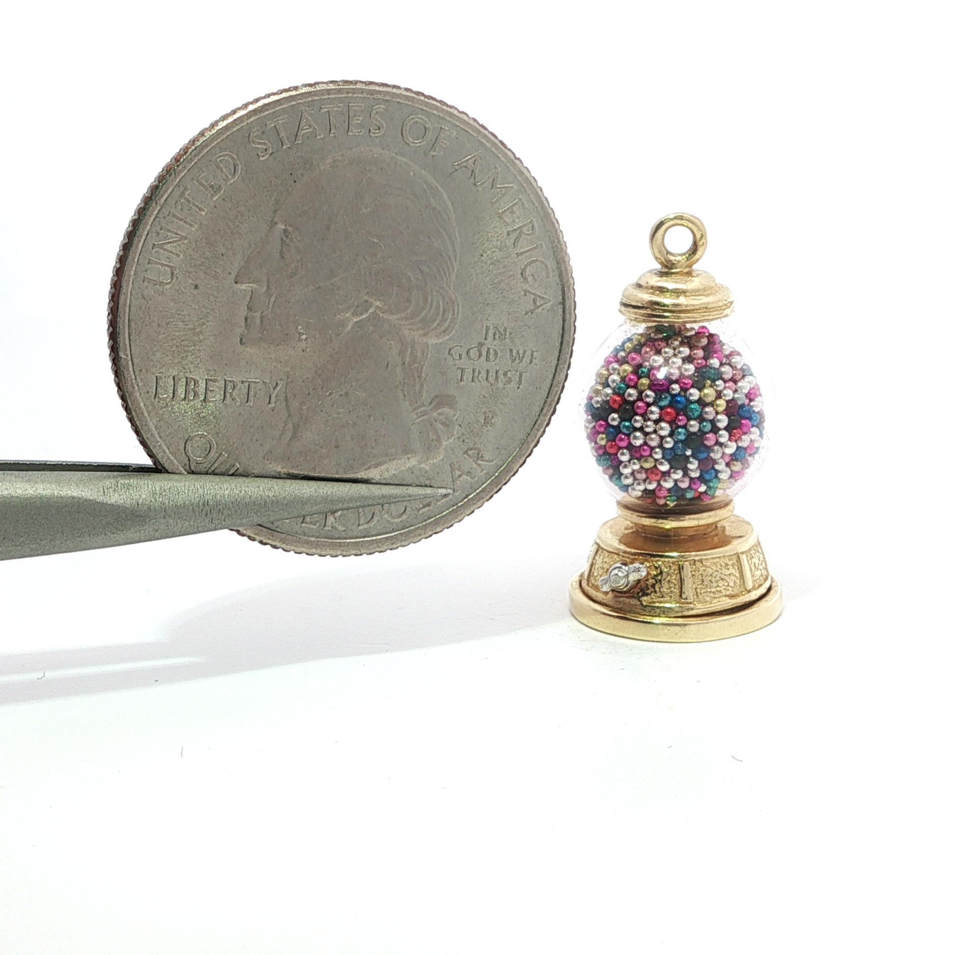 Vintage 14k Solid Gold bunten Perlen innerhalb Globus Gumball Machine Charm Anhänger Damen im Angebot