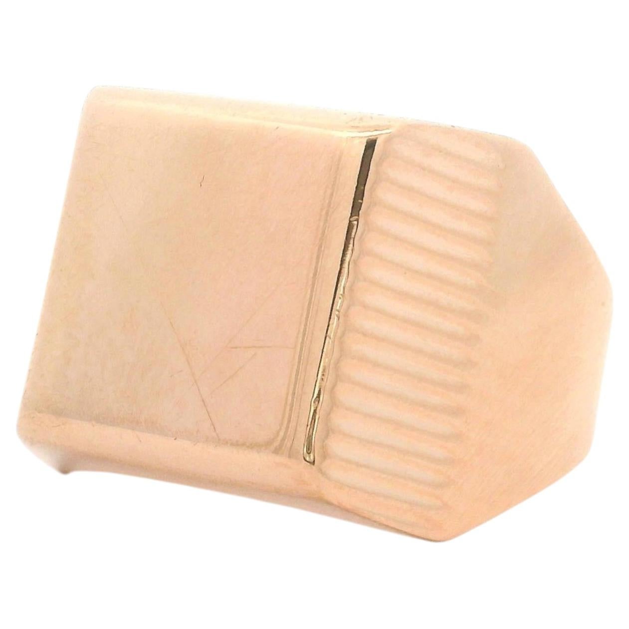 Vintage 14k Solid Gold Engravable Wide Grooved Squared Signet Ring For Sale