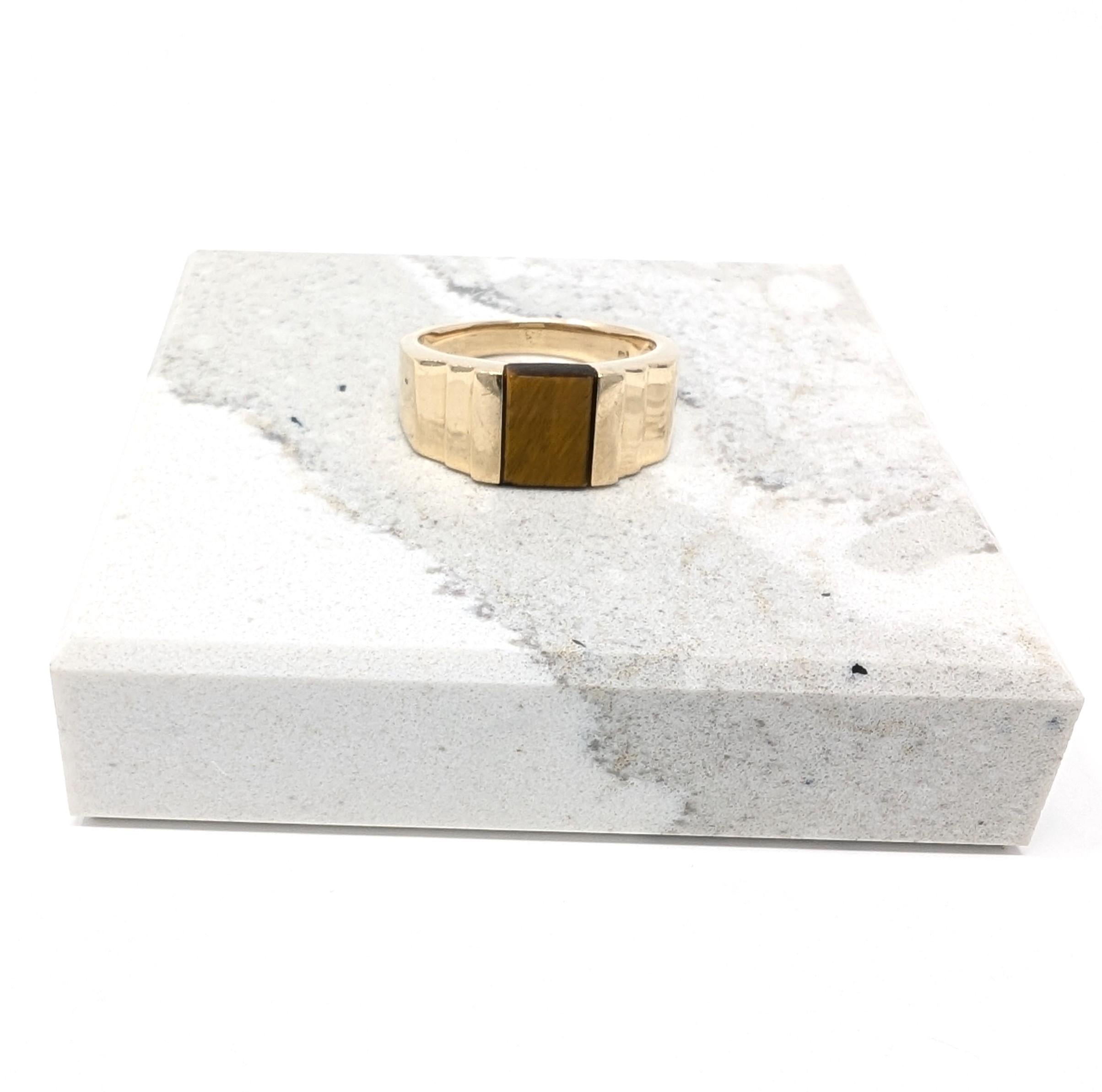 Anello d'epoca con occhio di tigre 14k in oro giallo massiccio da uomo taglia 11,75 in vendita 1
