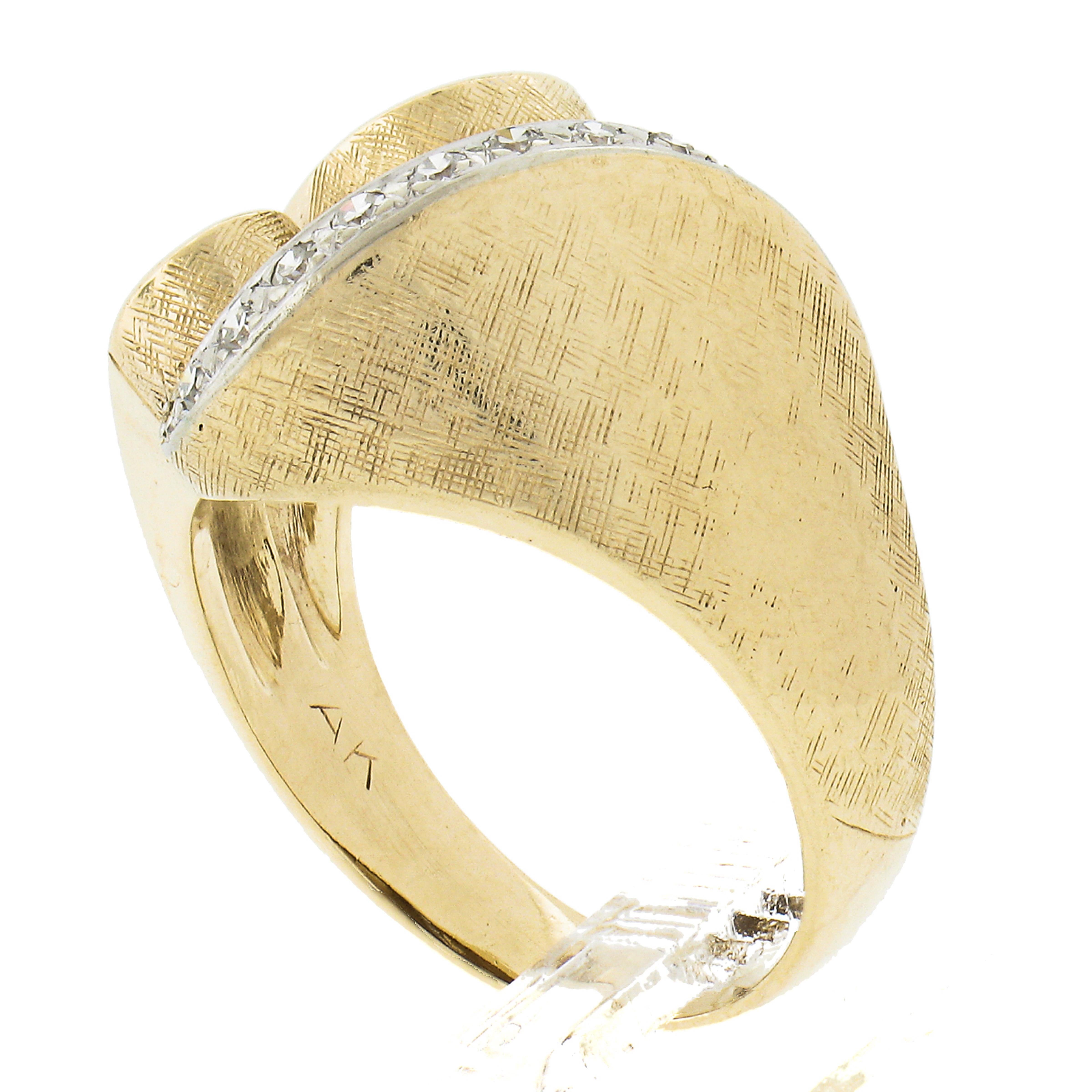 Vintage 14k TT Gold Diamond Florentine & Polished Finish Cocktail Statement Ring For Sale 4