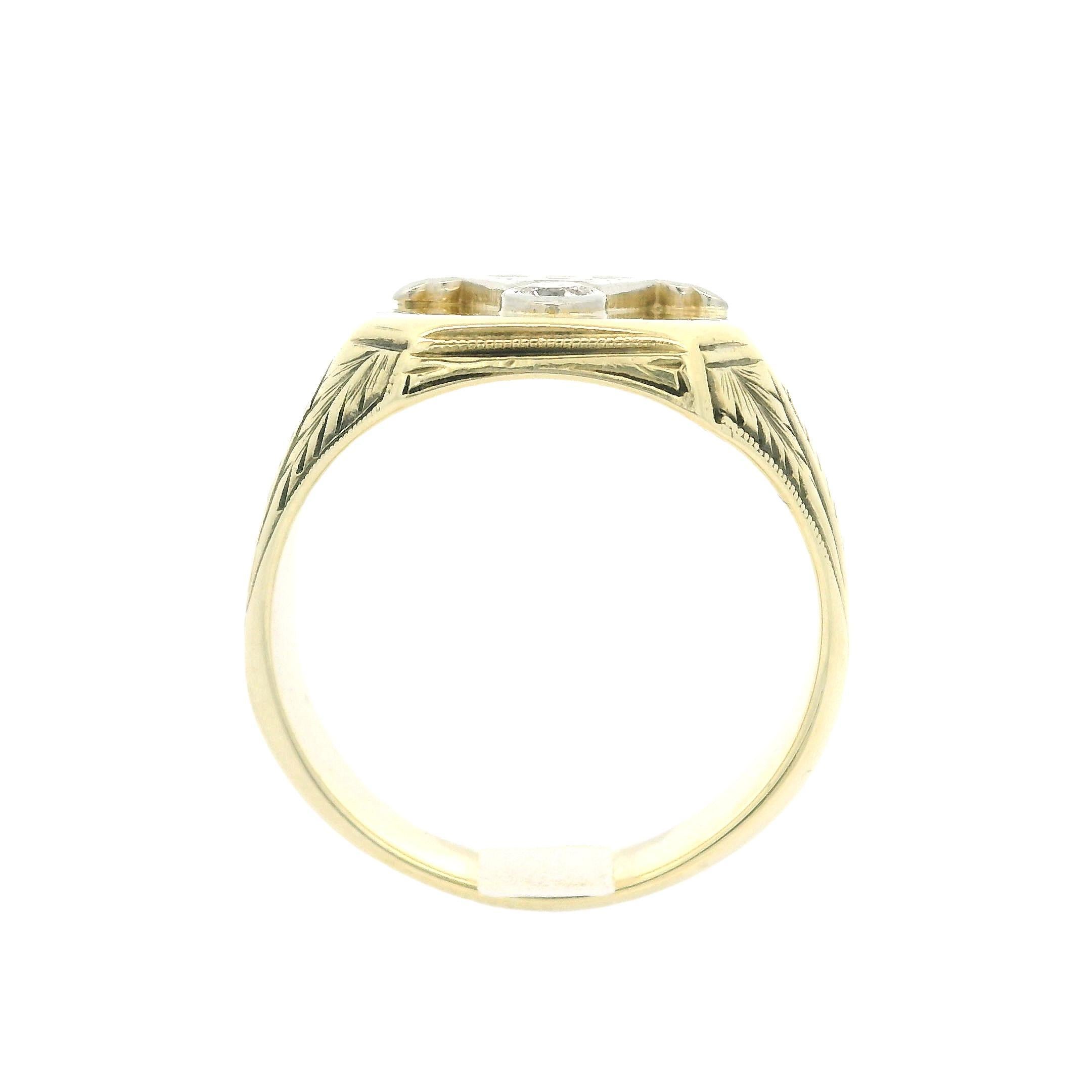 Anillo de sello masónico vintage de oro bicolor de 14 quilates y 0,08 quilates de diamantes antiguos trabajados en trigo 1