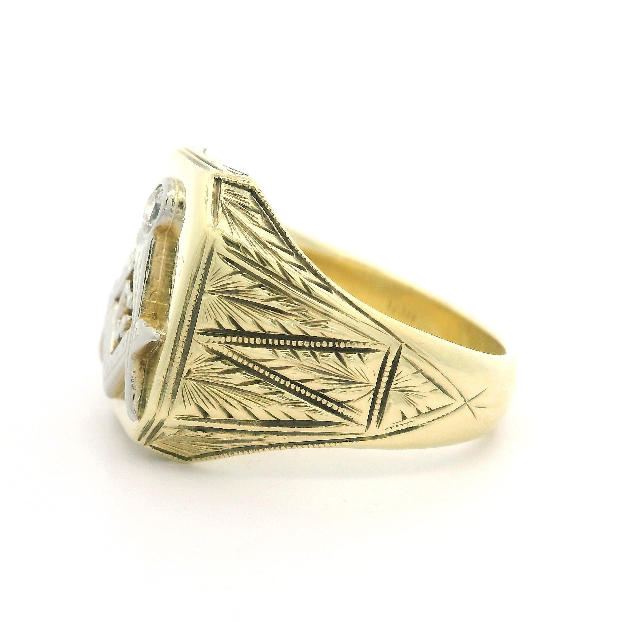 Anillo de sello masónico vintage de oro bicolor de 14 quilates y 0,08 quilates de diamantes antiguos trabajados en trigo 3