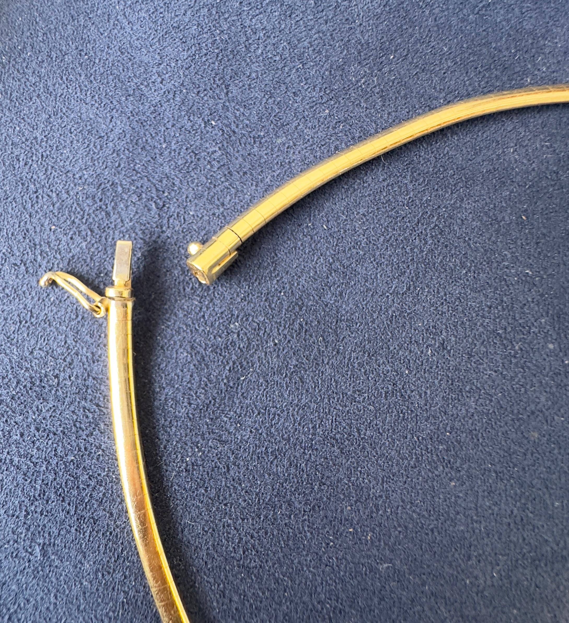 Vintage 14K Two-Tone Gold and Diamond Necklace For Sale 3