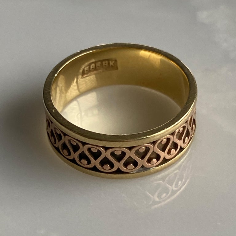Two Tone Pattern Ring