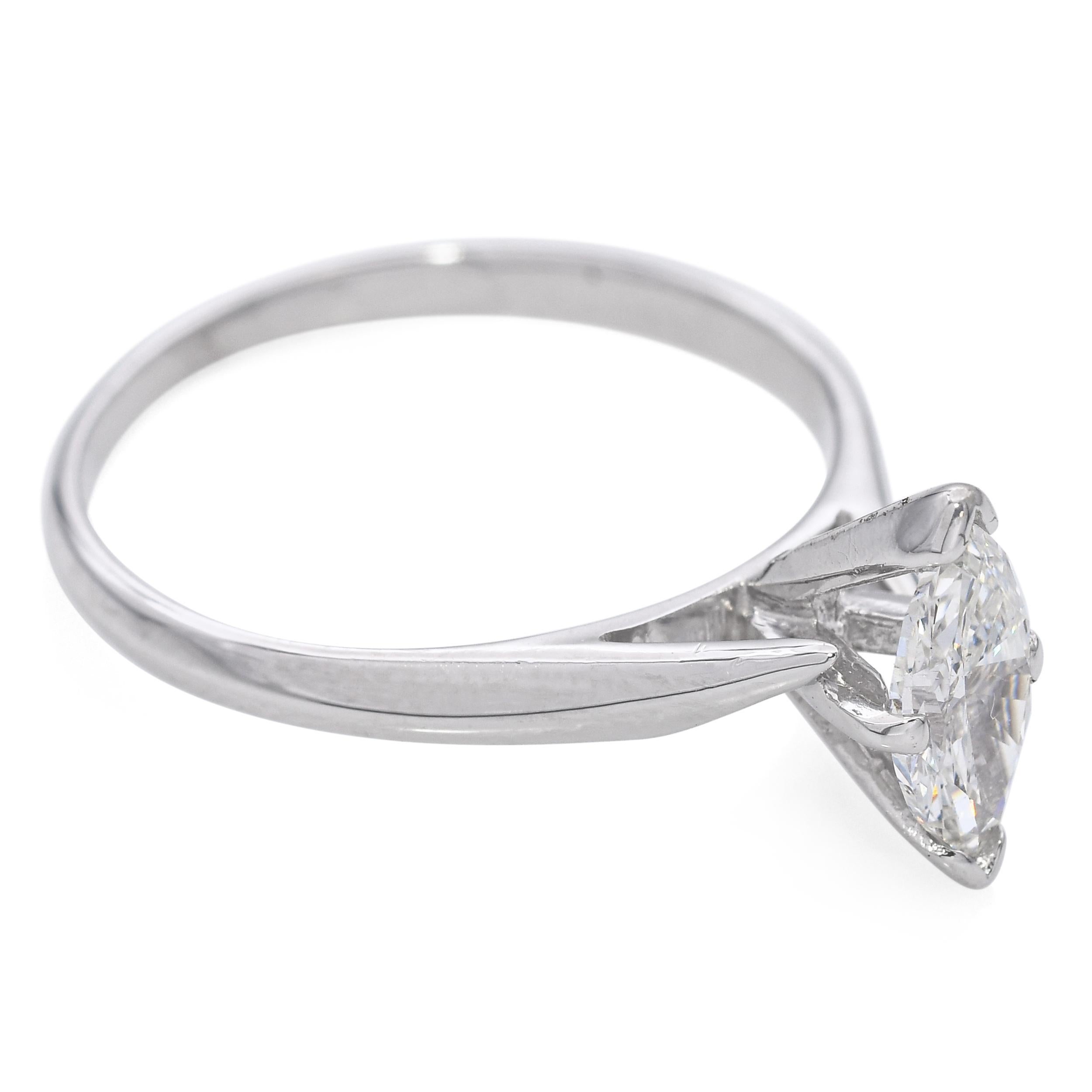 Vintage 14k White Gold 0.70ct Marquise Diamond Ring For Sale 1