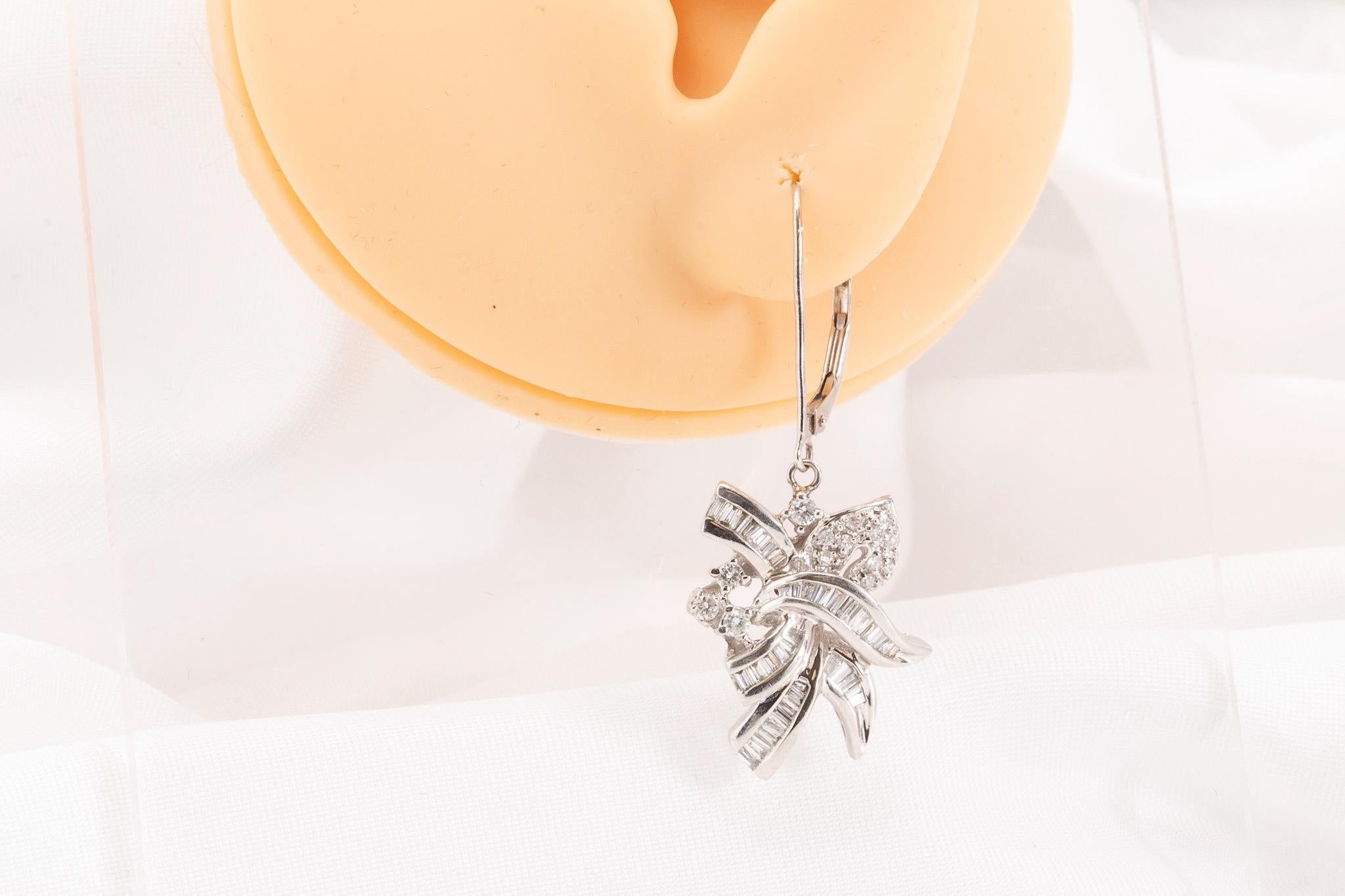 Women's Vintage 14k White Gold 1 Carat Total Diamond Bow Dangling Earrings For Sale