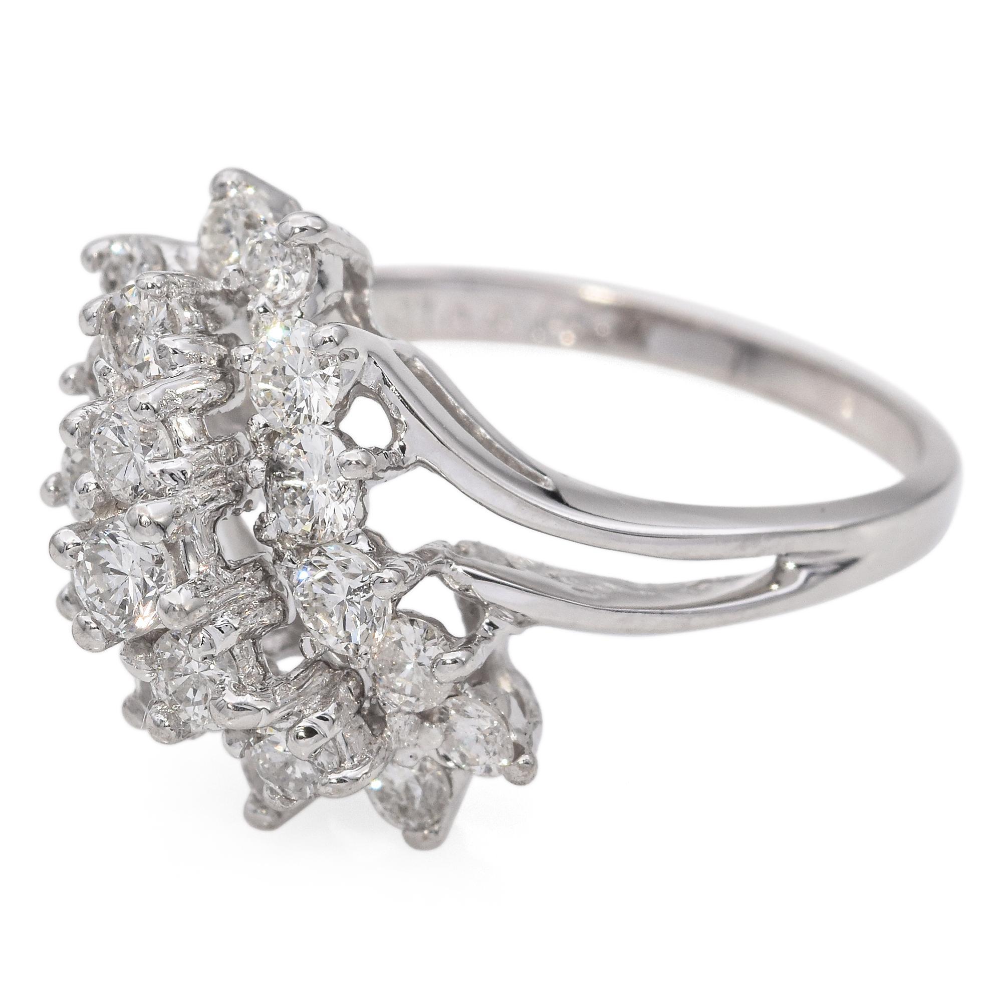 Vintage 14K White Gold 1.02 TCW Diamond Waterfall Cluster Ring In Good Condition For Sale In New York, NY