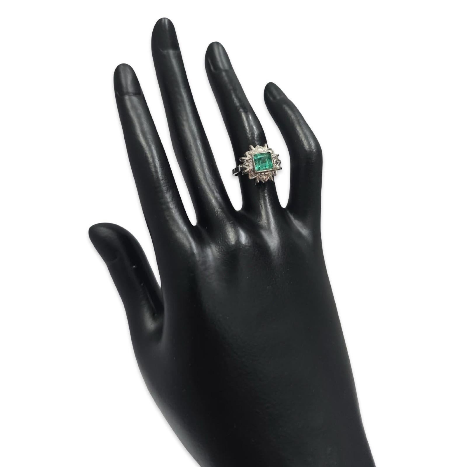 Women's Vintage 14K White Gold 1.20ct Emerald Filigree Crown Ring For Sale