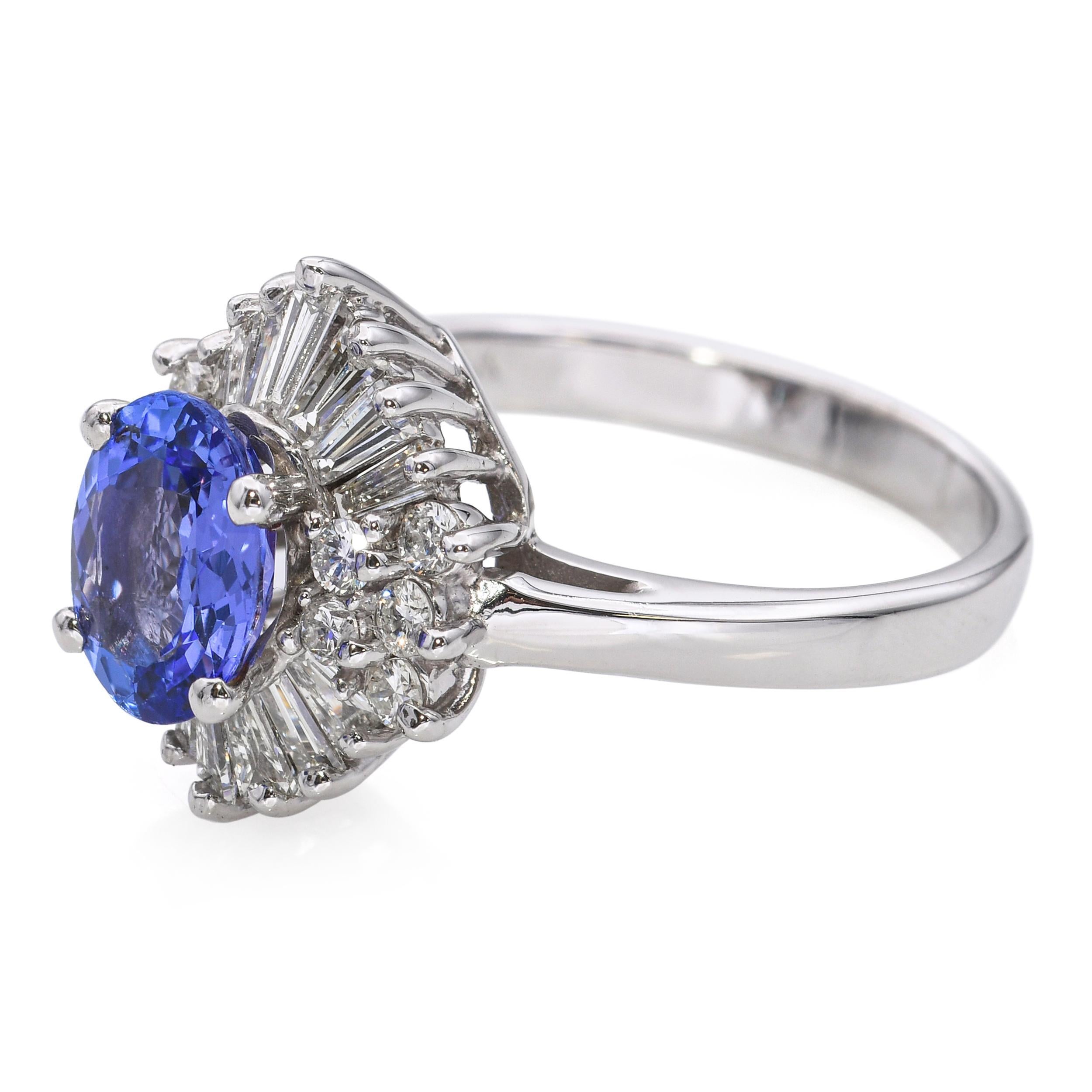 Anello vintage in oro bianco 14k con tanzanite e diamanti da 1,53 carati In condizioni buone in vendita a New York, NY