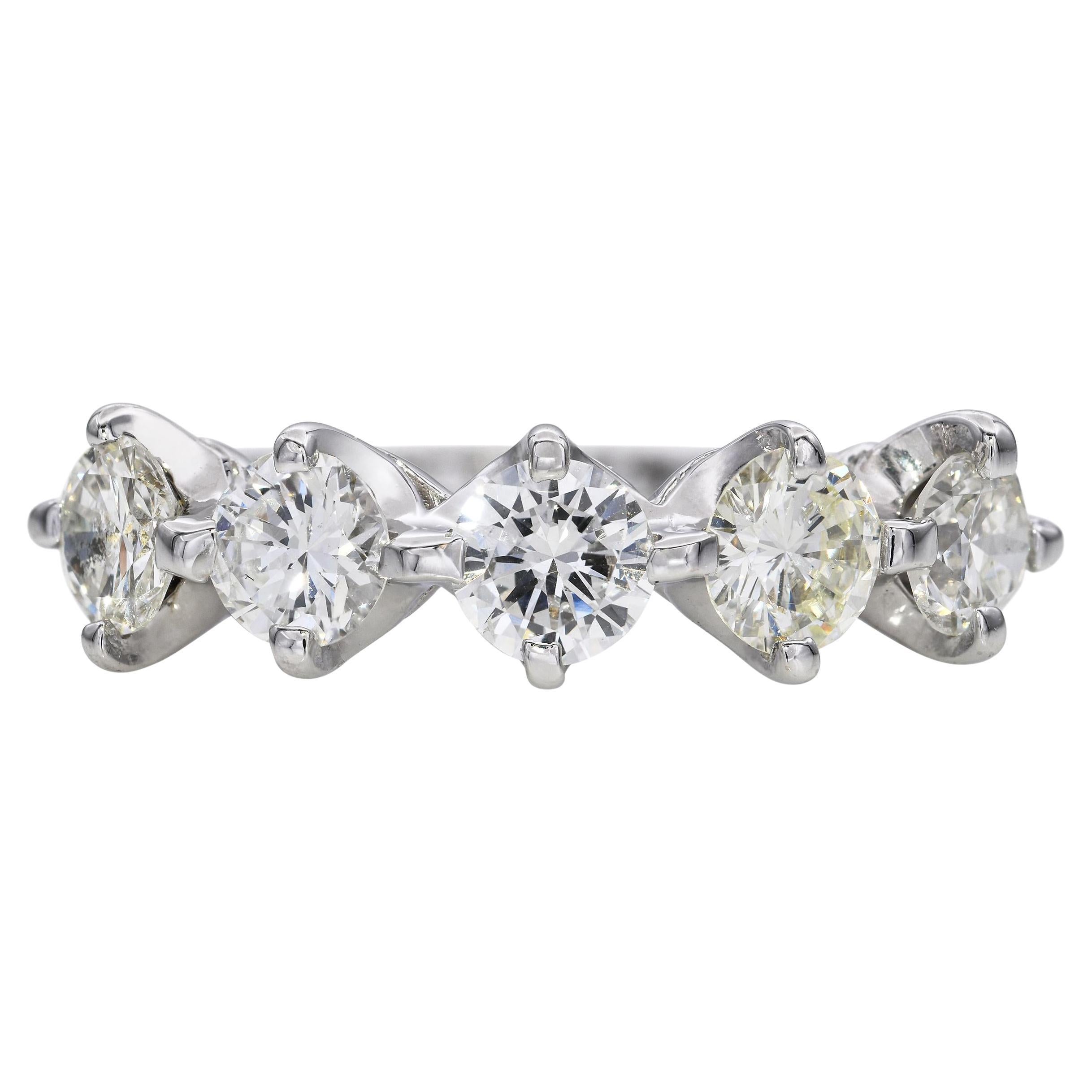 Vintage 14k White Gold 1.75tcw Diamond Five Stone Ring (bague à cinq pierres en or blanc 14k)