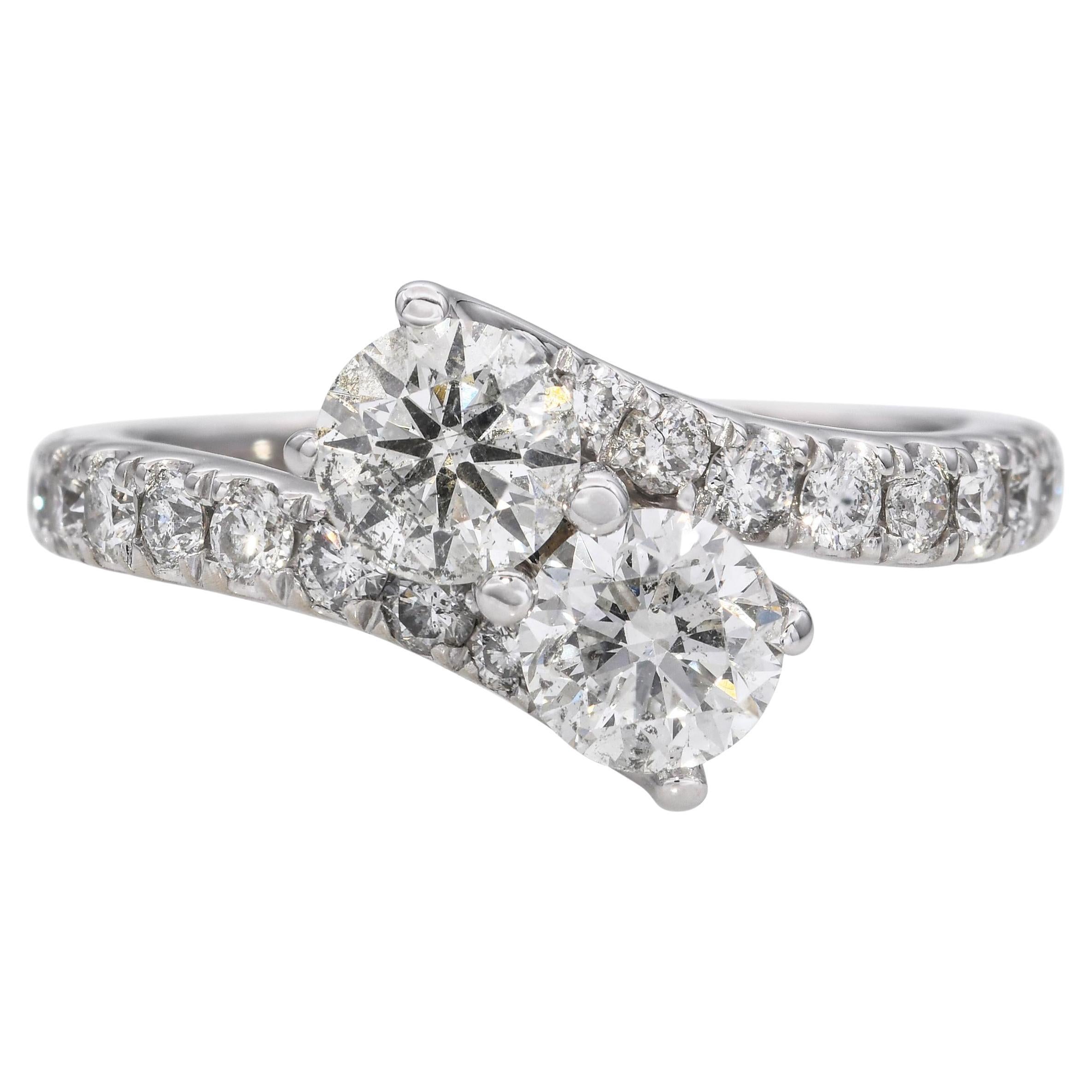 Anillo vintage Toi Et Moi de oro blanco de 14k con 1,95 tcw de diamantes Bypass en venta