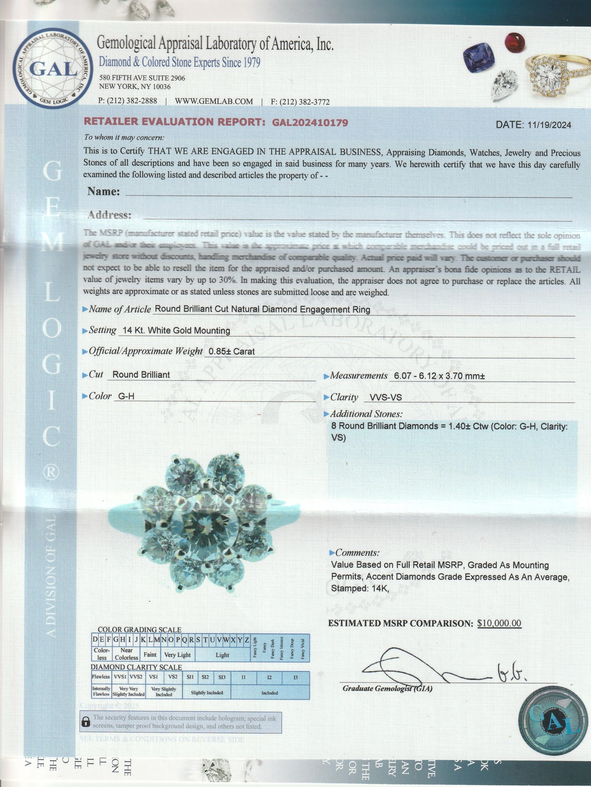 Vintage 14K White Gold & 2.25 Ctw Diamond Flower or Snowflake Cocktail Ring For Sale 6