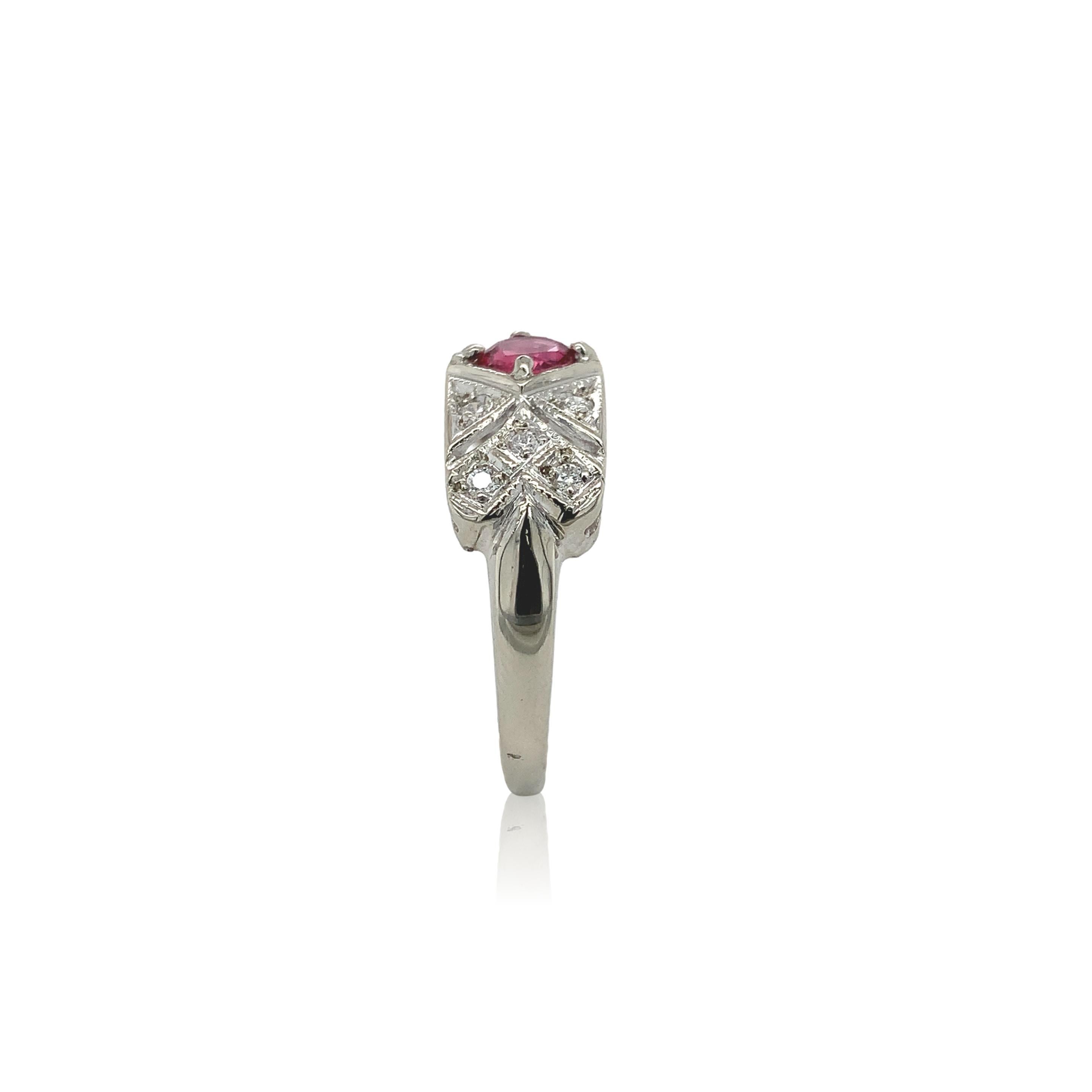 Vintage 14K White Gold .45ct Ruby and Diamond Band Ring In Good Condition For Sale In Big Bend, WI