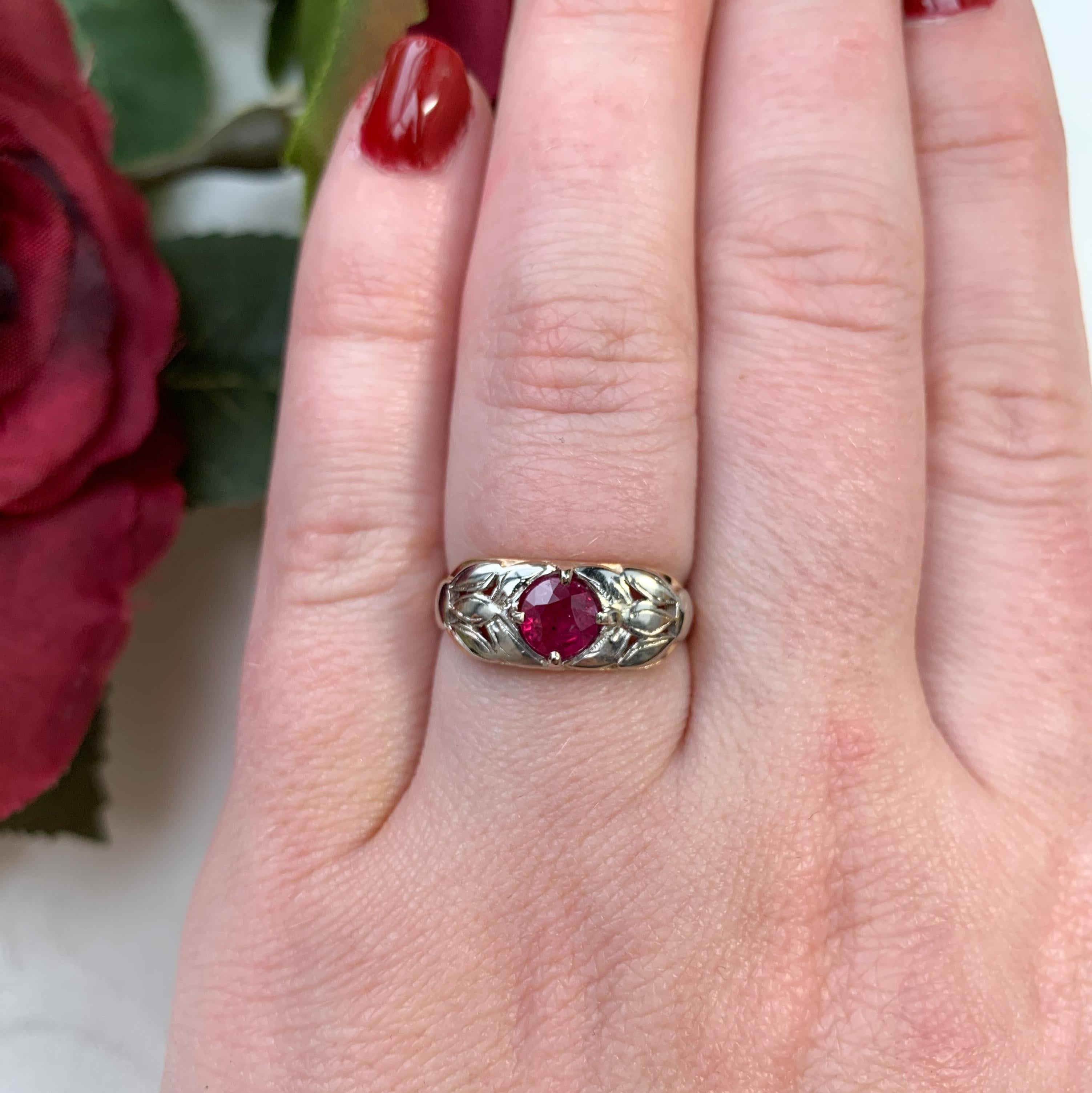Vintage 14K White Gold .72ct tw Ruby and Diamond Band Ring size 6 For Sale 2